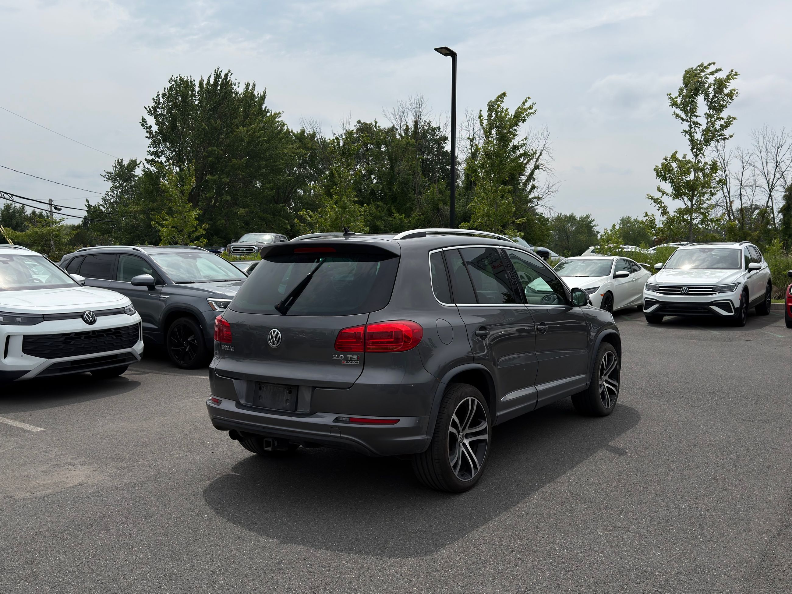 Volkswagen Tiguan  2017 à Saint-Bruno-de-Montarville, Québec