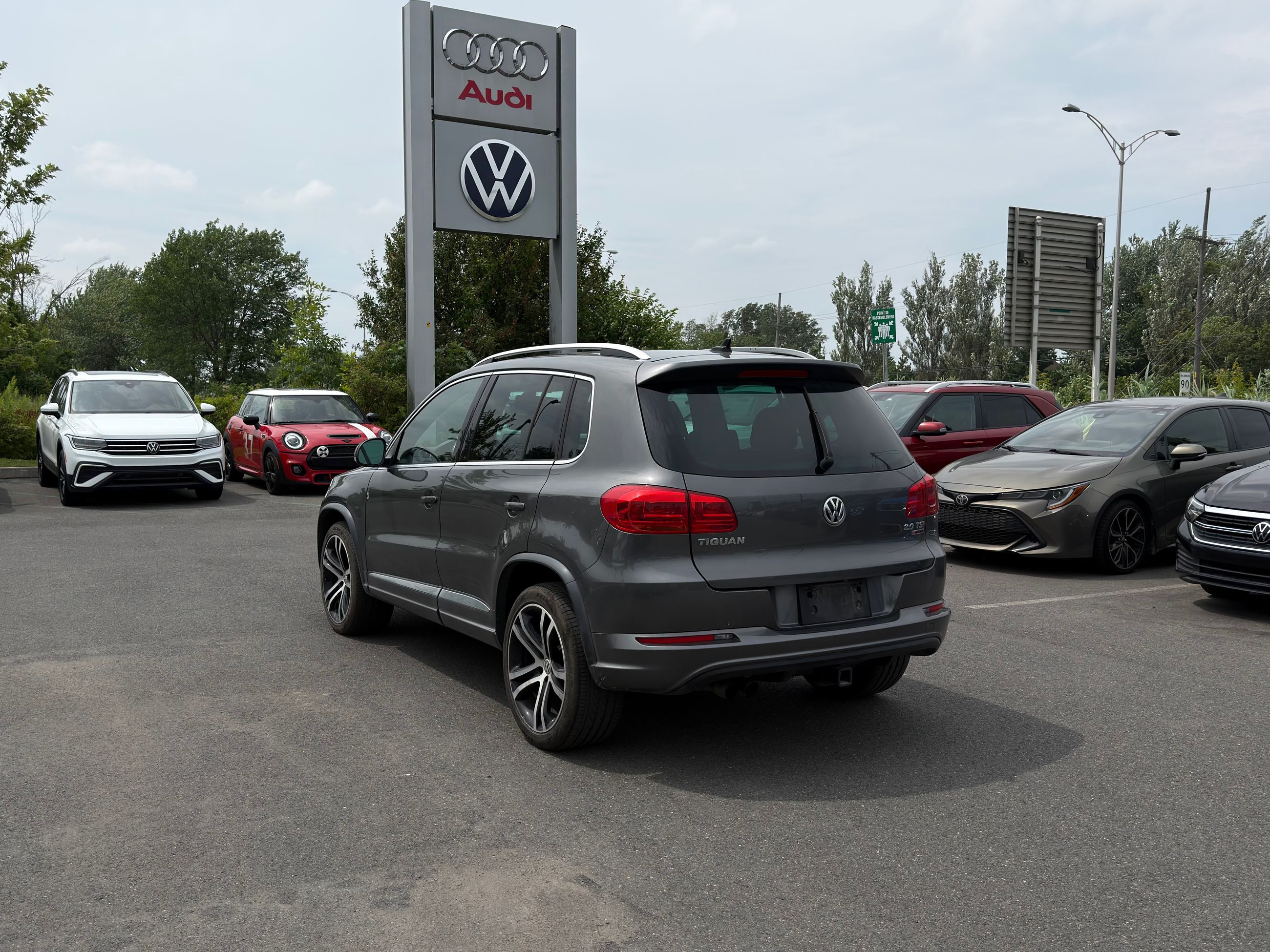 Volkswagen Tiguan  2017 à Saint-Bruno-de-Montarville, Québec