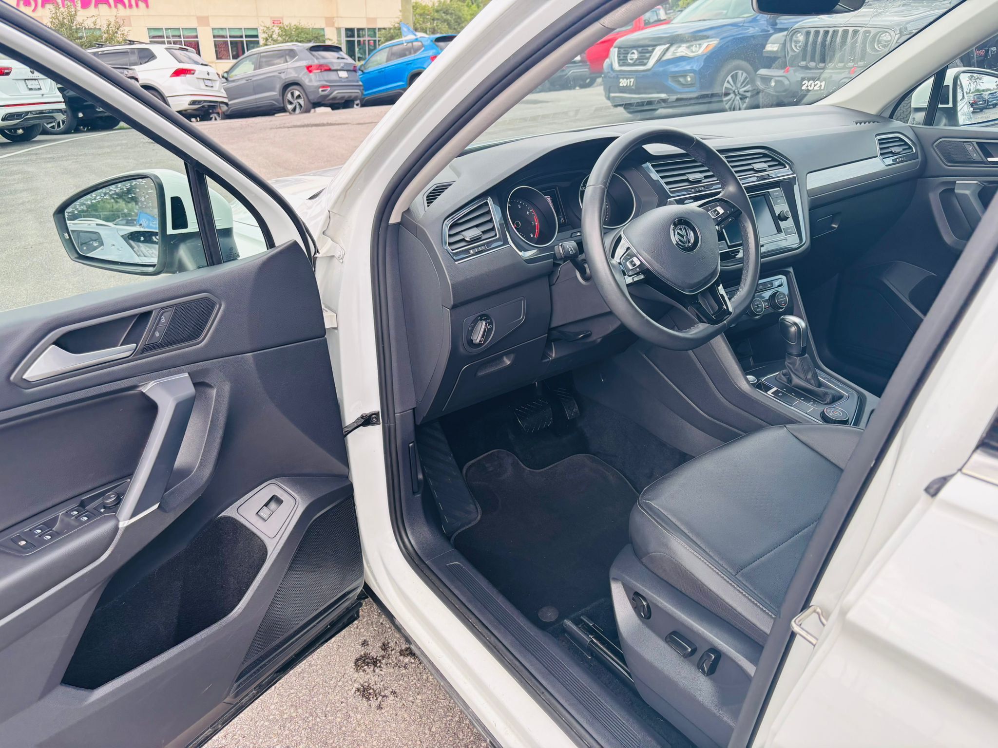 2020 Volkswagen Tiguan in Barrie, Ontario