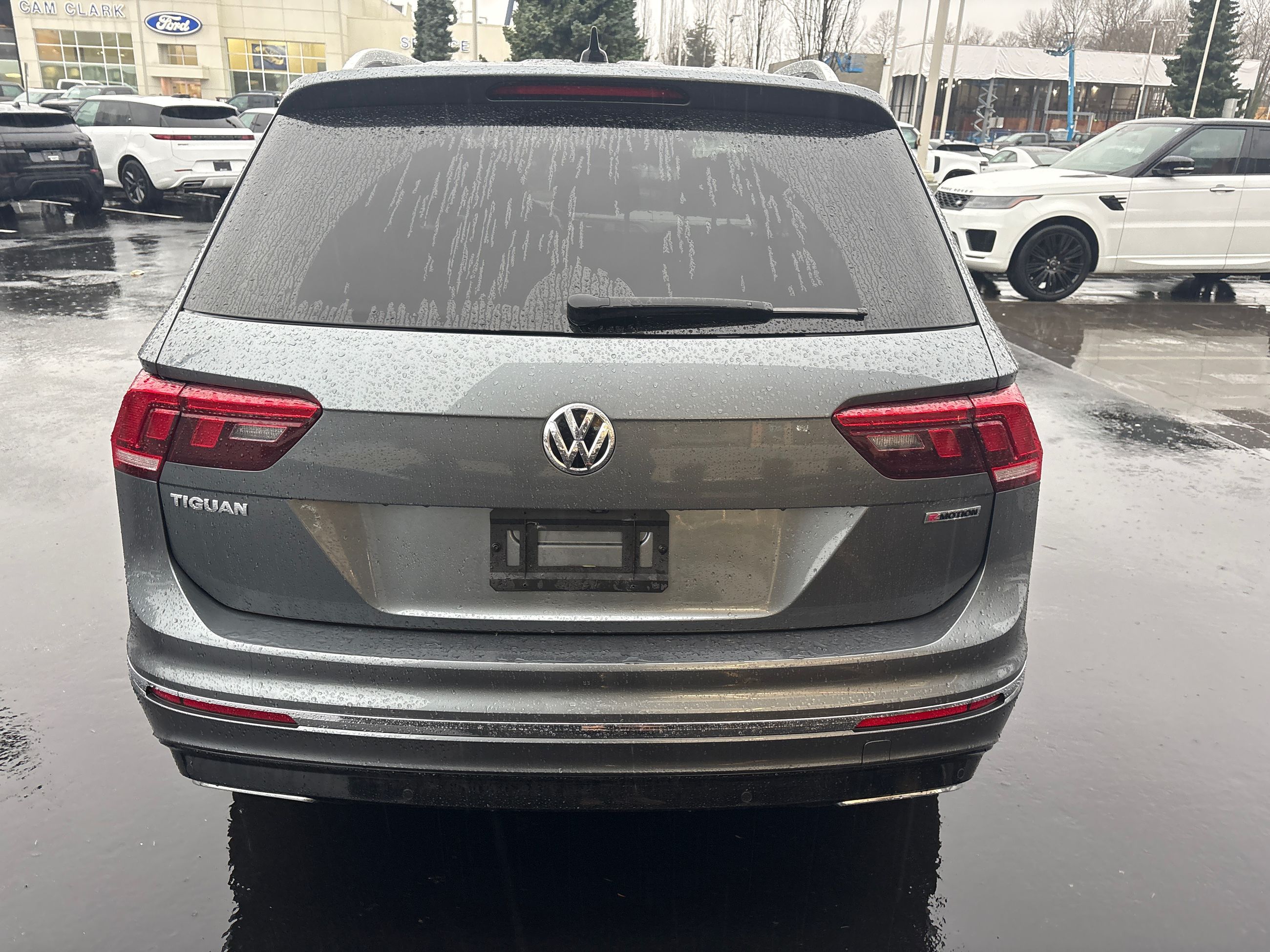 Volkswagen Tiguan  2020 à North Vancouver, Colombie-Britannique