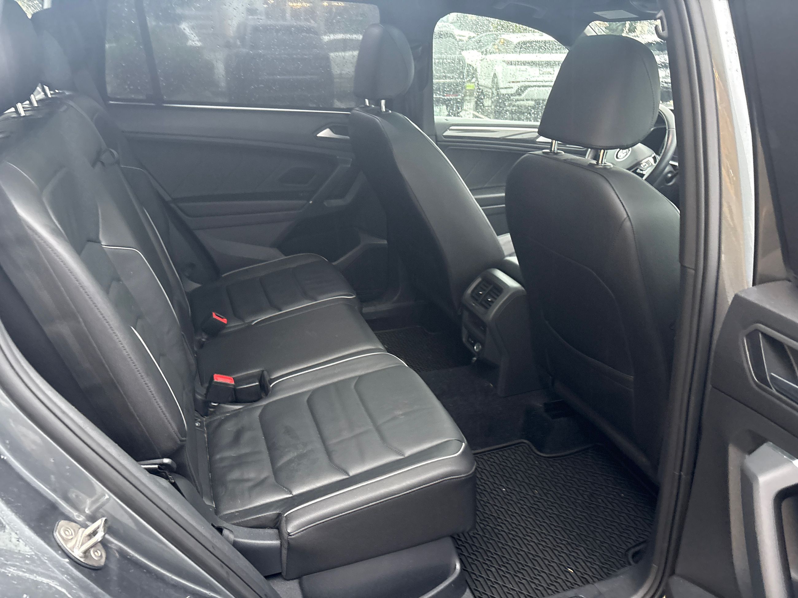 Volkswagen Tiguan  2020 à North Vancouver, Colombie-Britannique