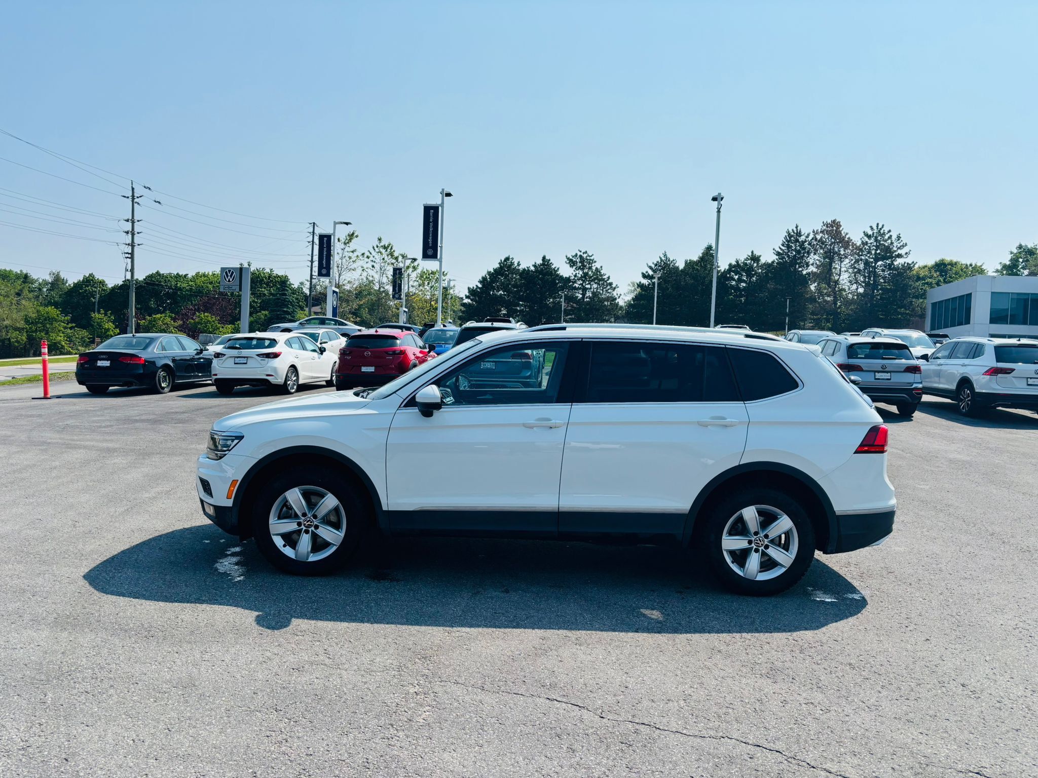 2021 Volkswagen Tiguan in Barrie, Ontario