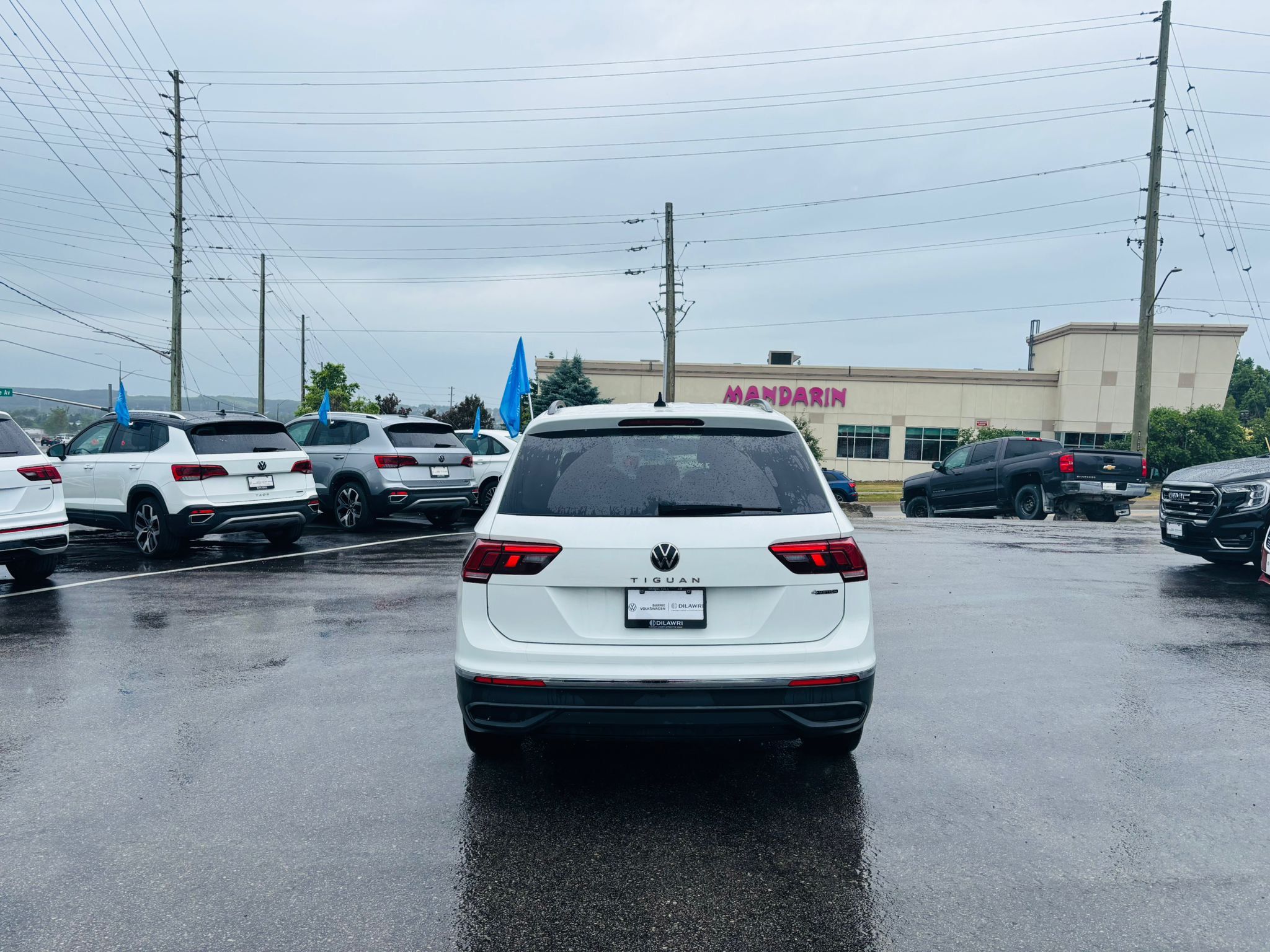 2022 Volkswagen Tiguan in Barrie, Ontario
