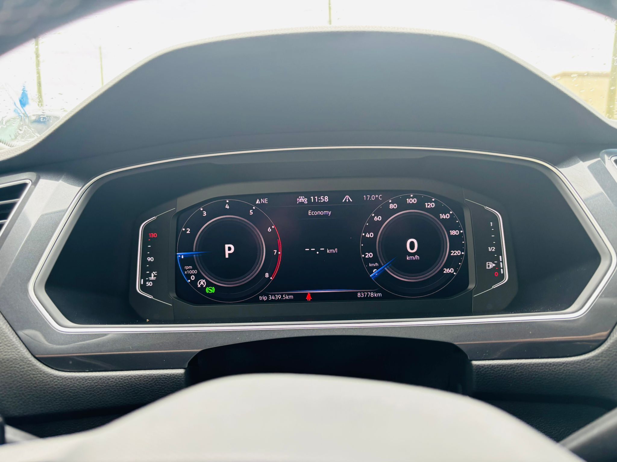 2022 Volkswagen Tiguan in Barrie, Ontario