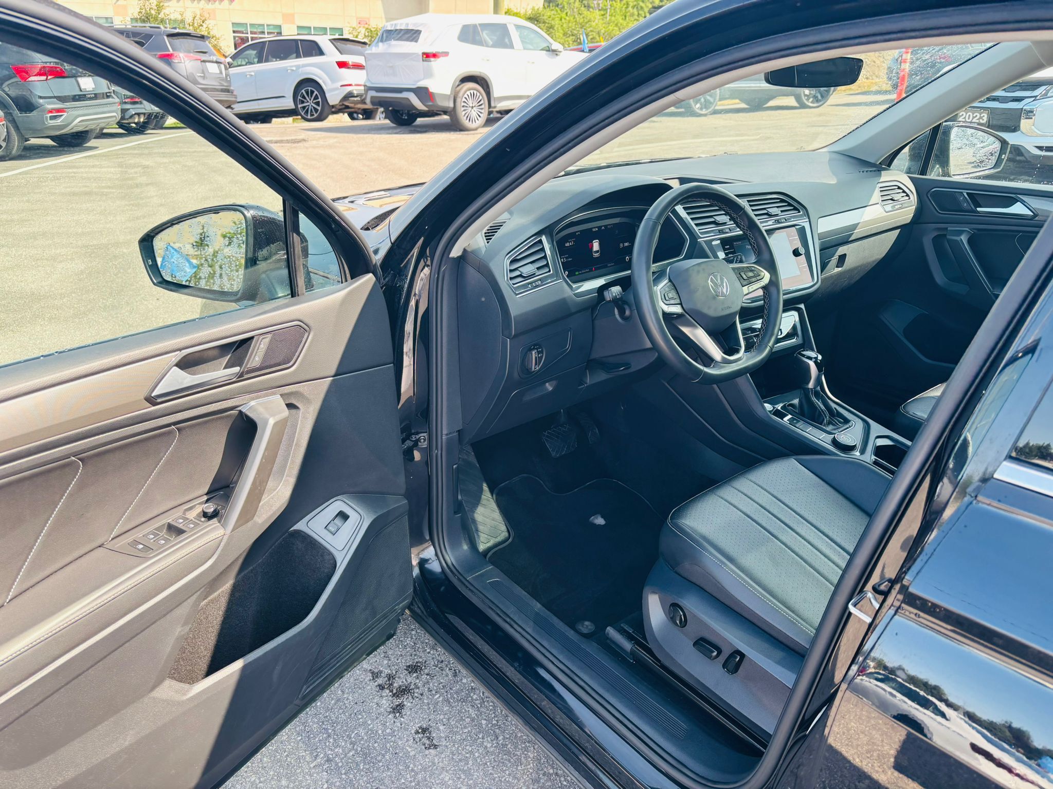 2022 Volkswagen Tiguan in Barrie, Ontario