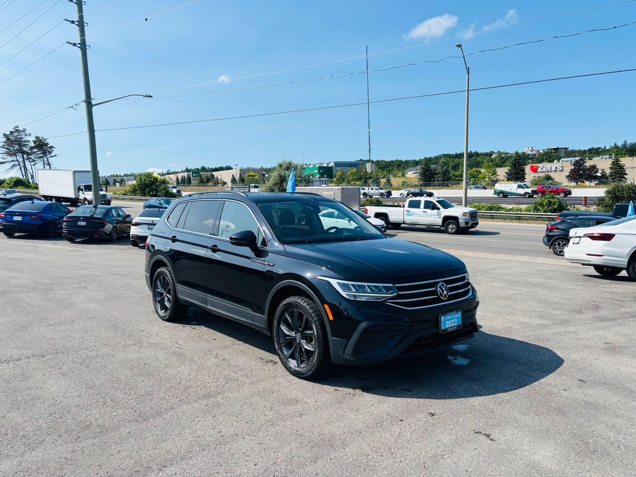 2022 Volkswagen Tiguan in Barrie, Ontario