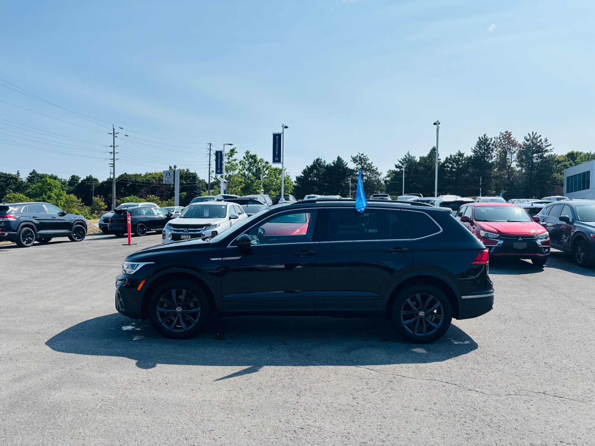 2022 Volkswagen Tiguan in Barrie, Ontario