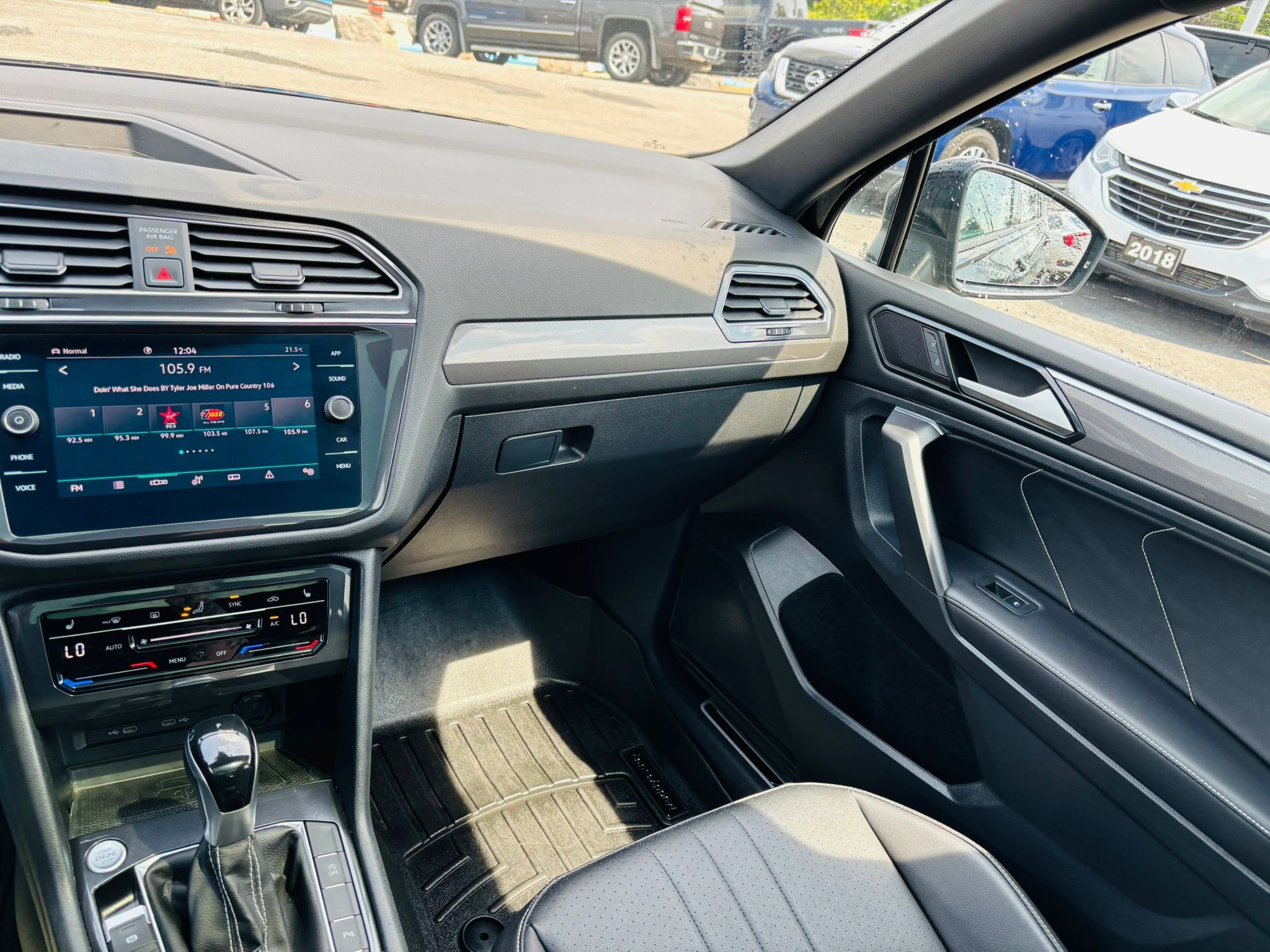 2022 Volkswagen Tiguan in Barrie, Ontario