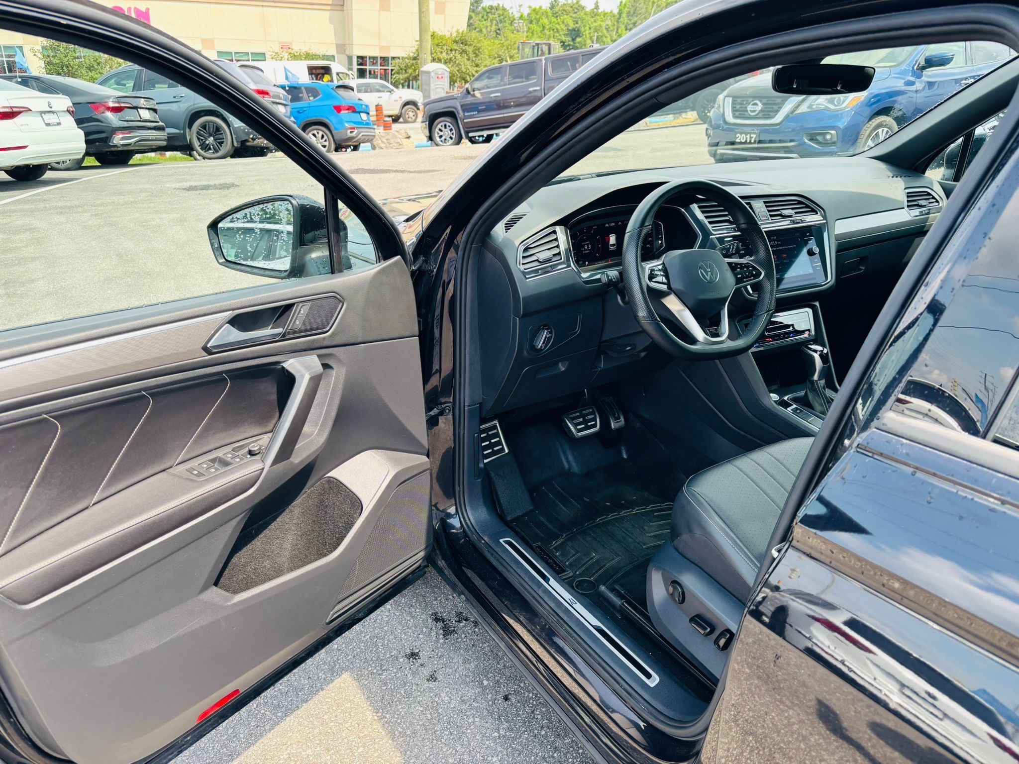 2022 Volkswagen Tiguan in Barrie, Ontario