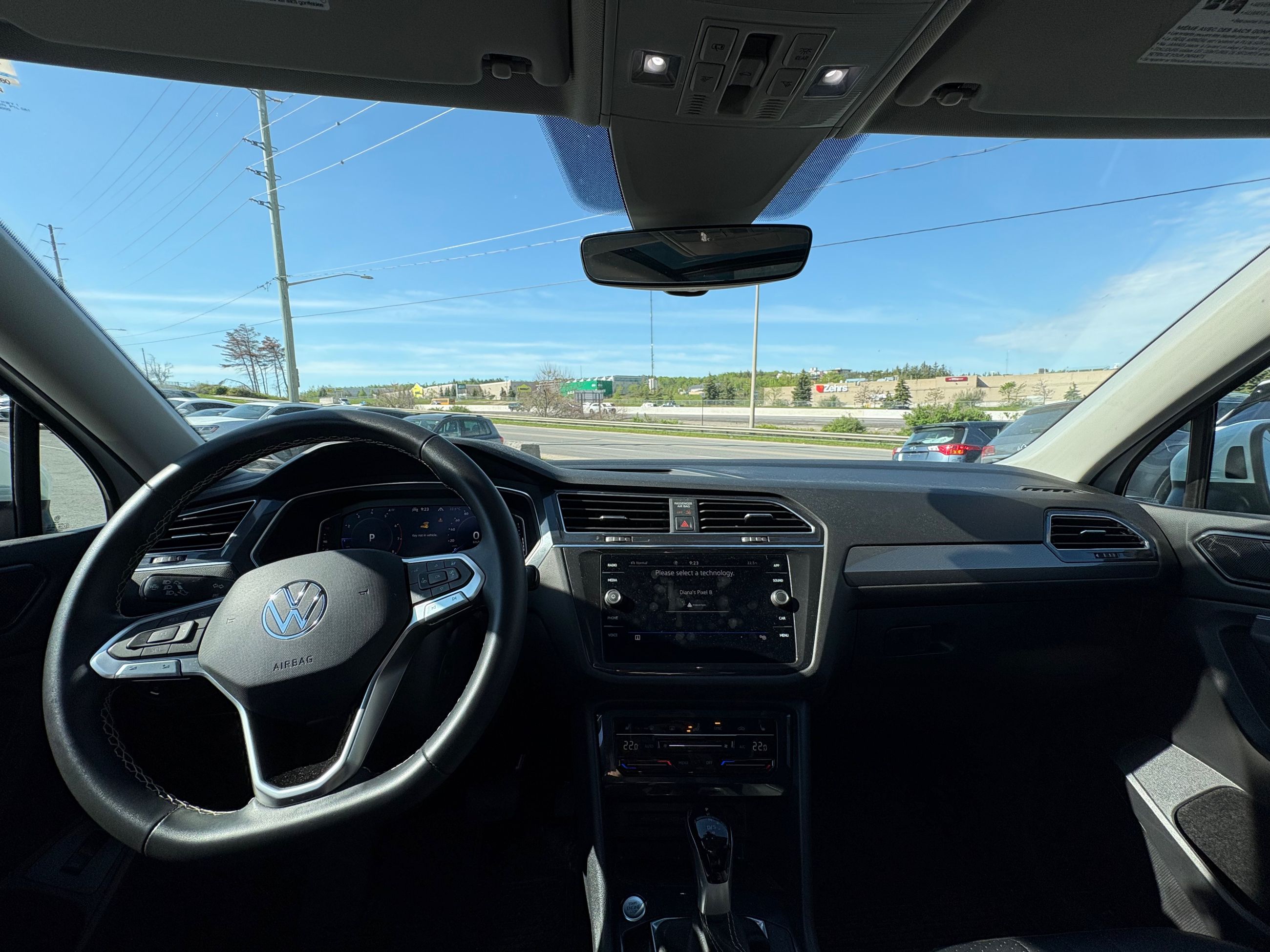 2022 Volkswagen Tiguan in Barrie, Ontario