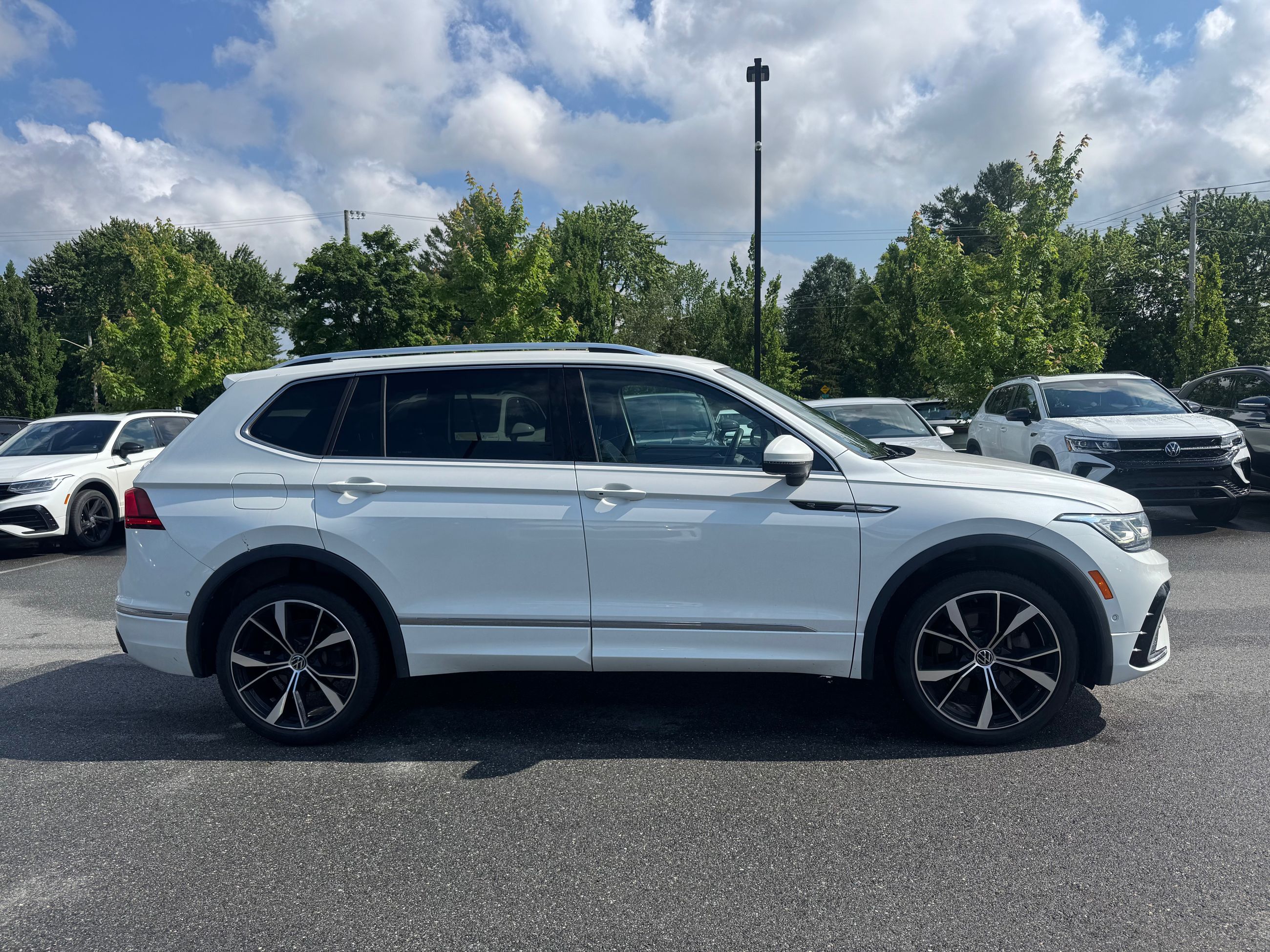 Volkswagen Tiguan  2022 à Saint-Bruno-de-Montarville, Québec