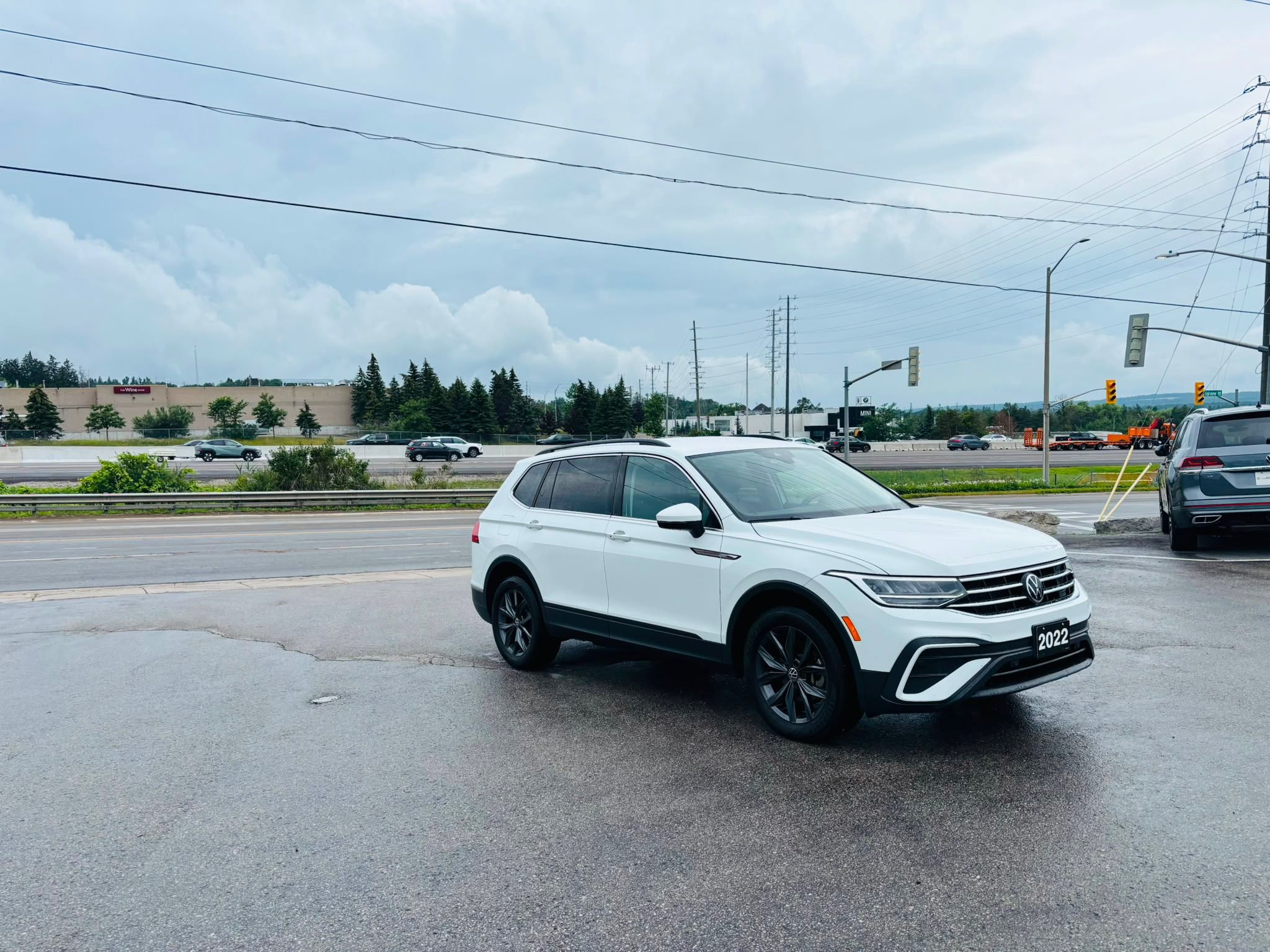 2022 Volkswagen Tiguan in Barrie, Ontario
