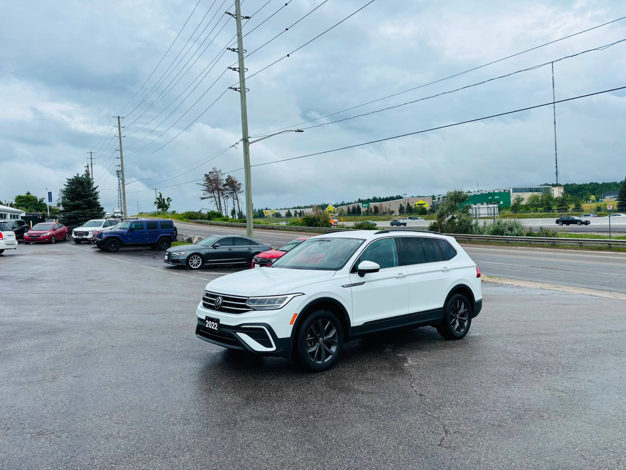 2022 Volkswagen Tiguan in Barrie, Ontario