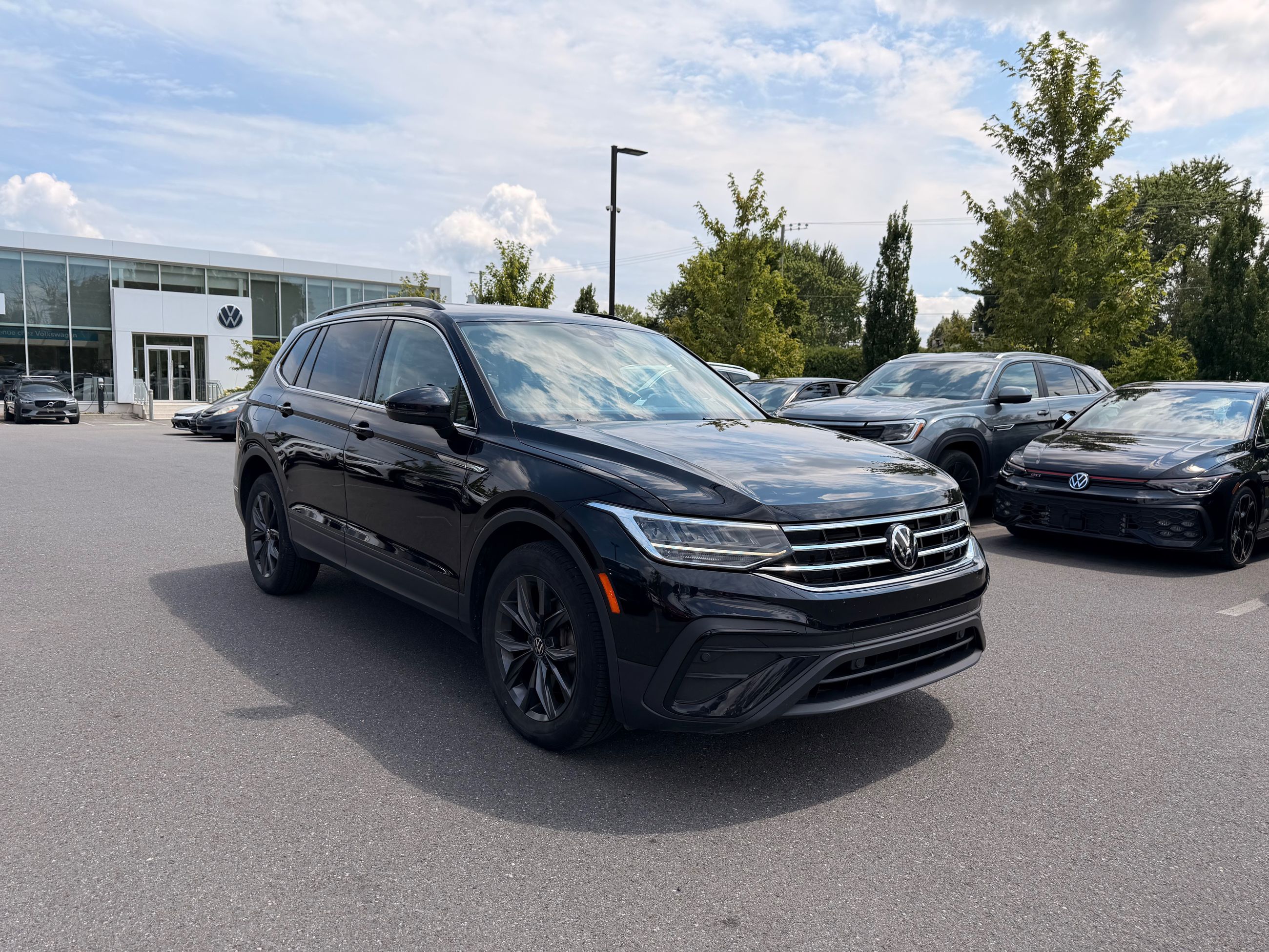Volkswagen Tiguan  2022 à Saint-Bruno-de-Montarville, Québec