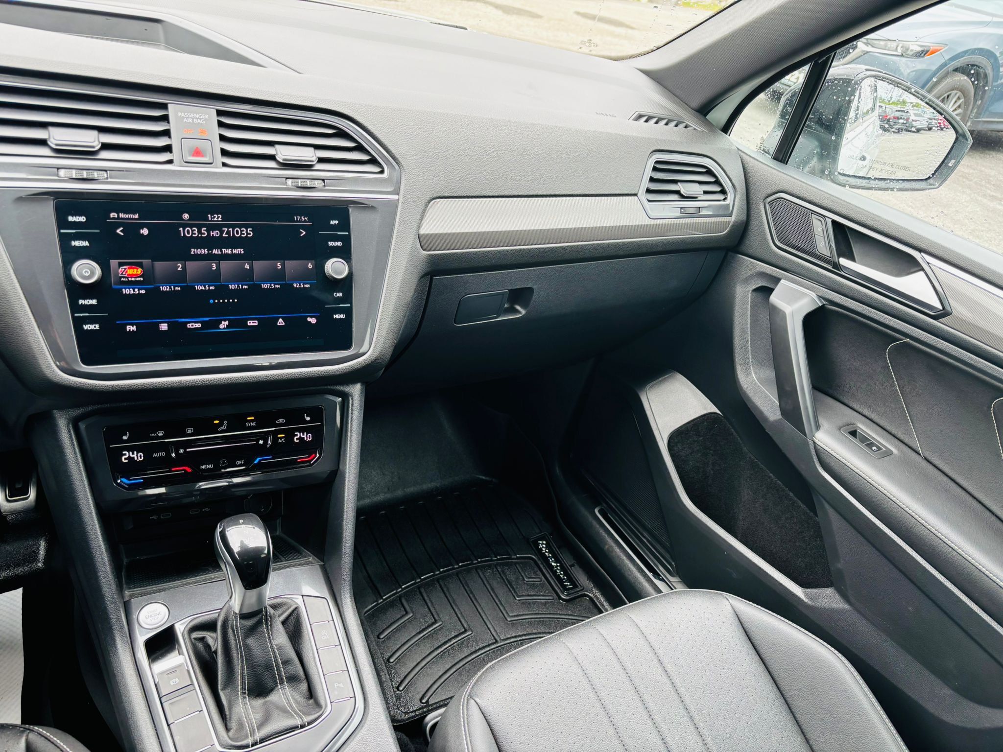 Volkswagen Tiguan  2023 à Barrie, Ontario