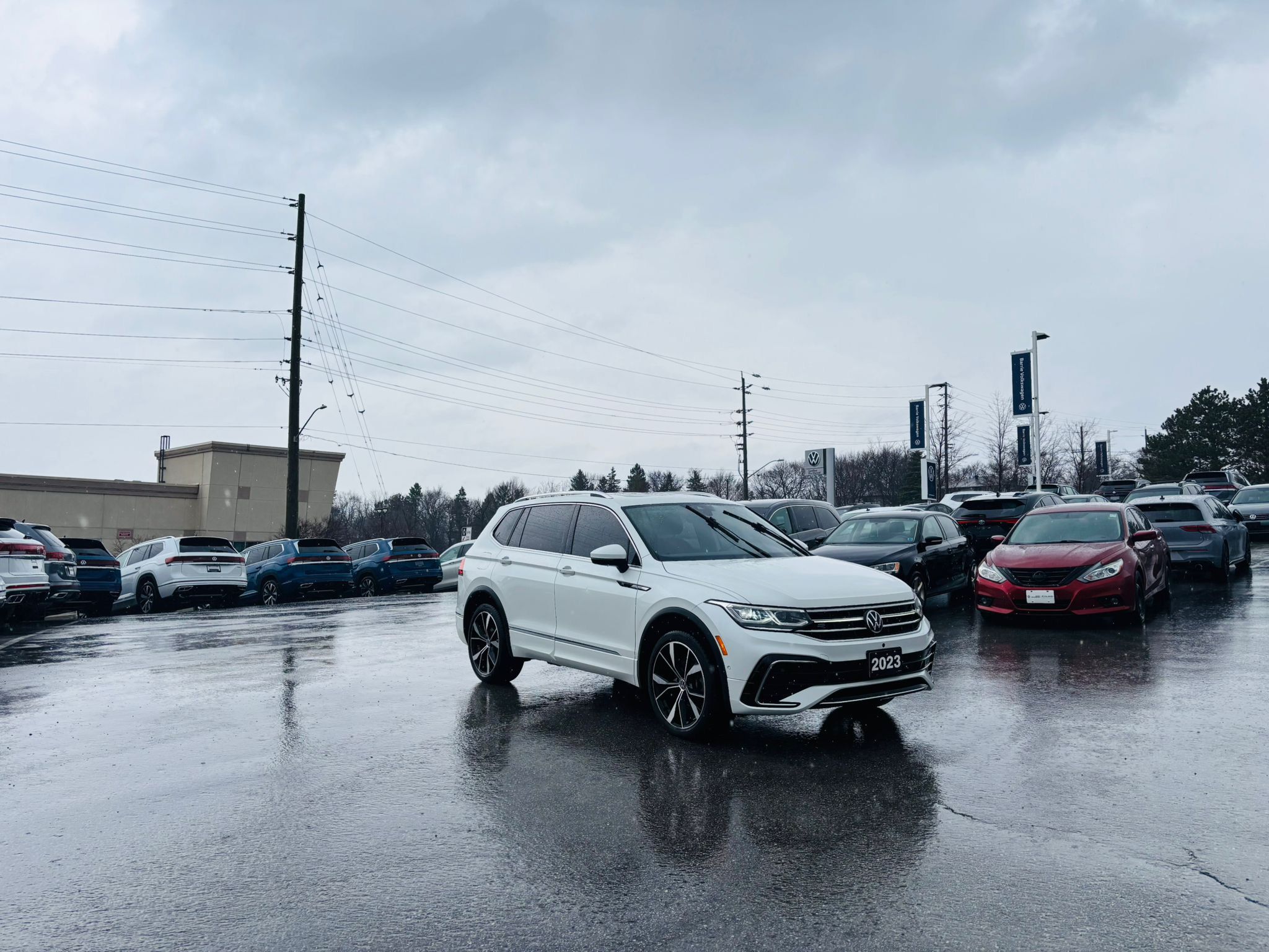 2023 Volkswagen Tiguan in Barrie, Ontario