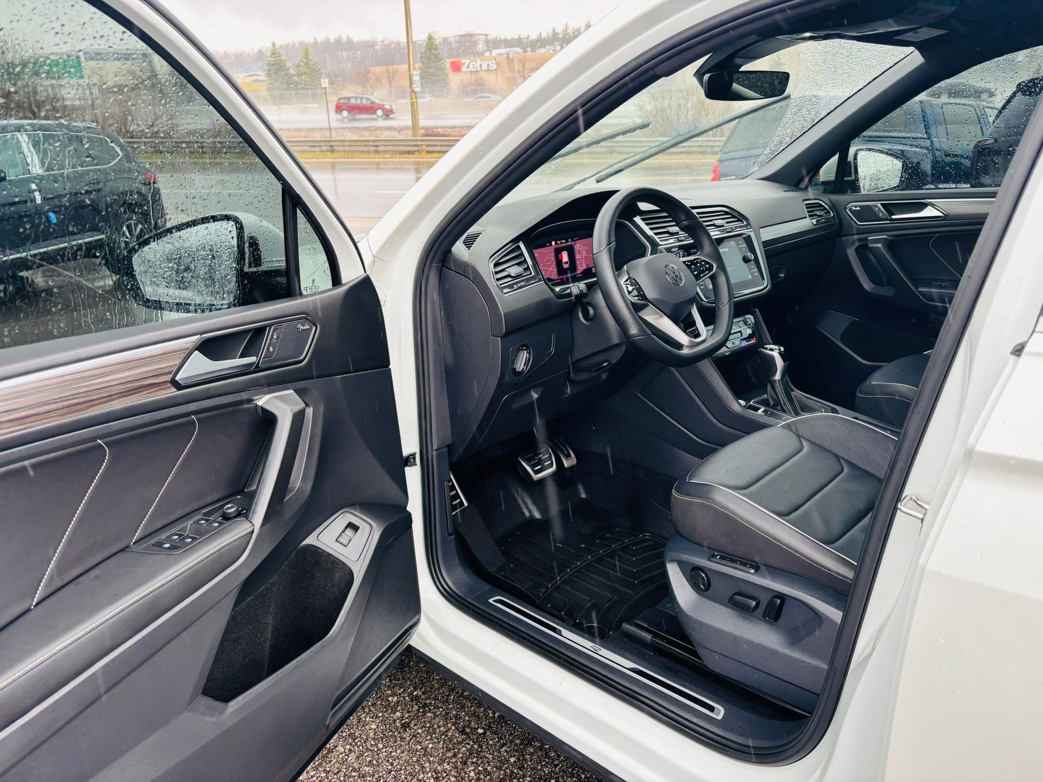 2023 Volkswagen Tiguan in Barrie, Ontario