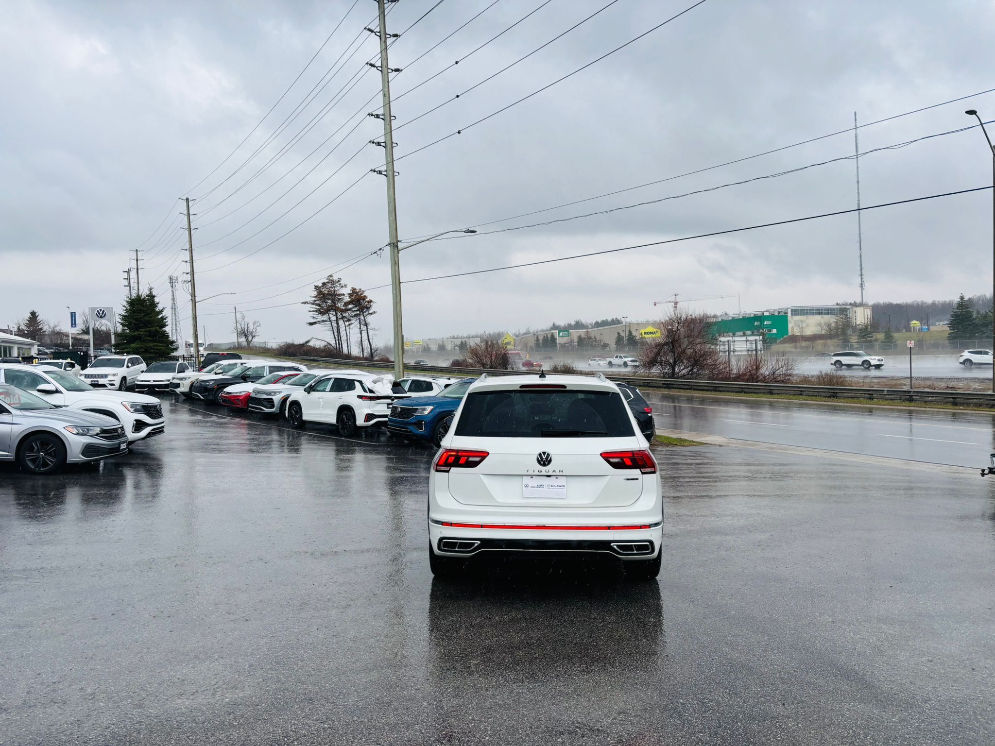 2023 Volkswagen Tiguan in Barrie, Ontario