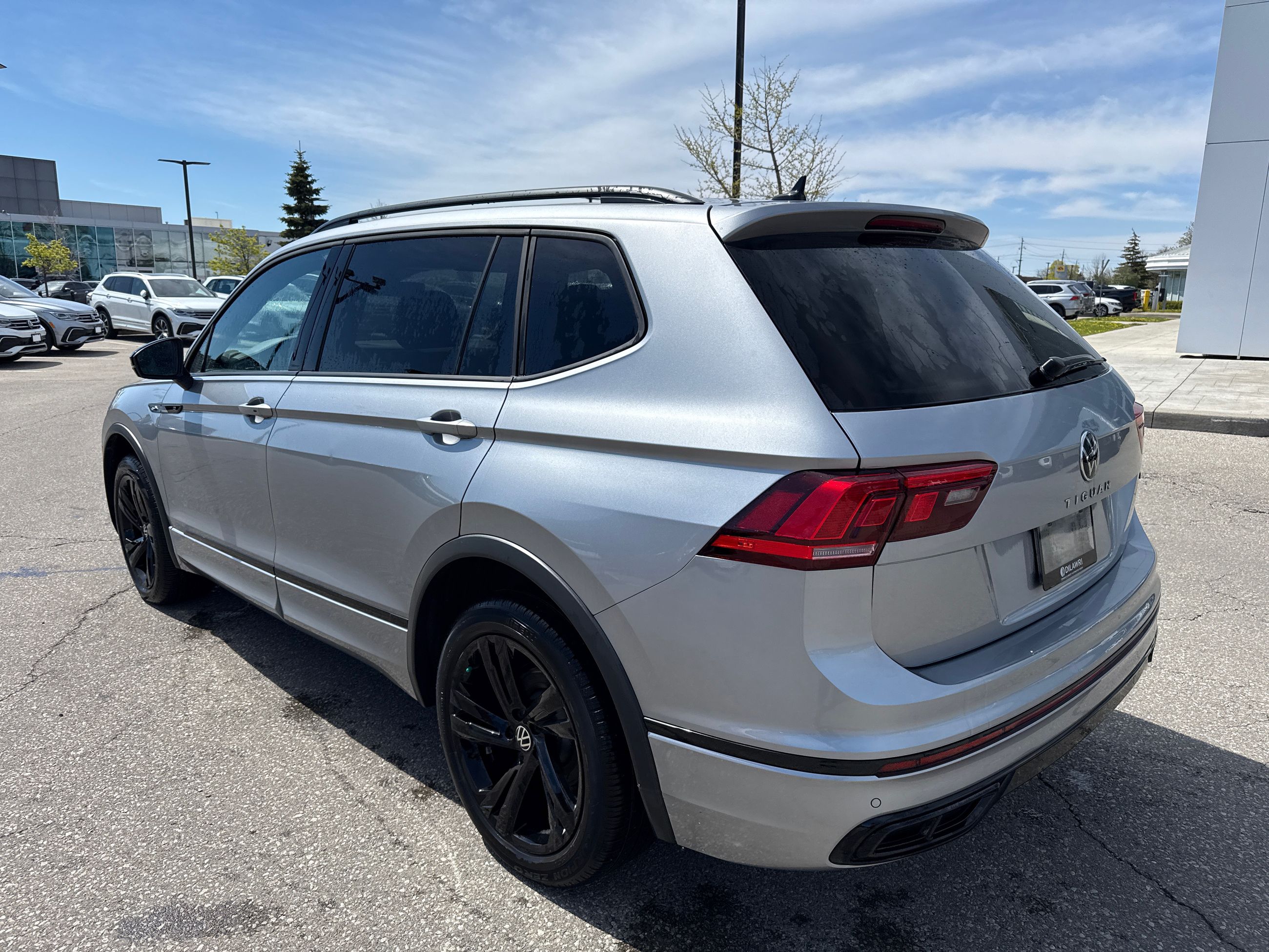 Volkswagen Tiguan  2023 à Mississauga, Ontario