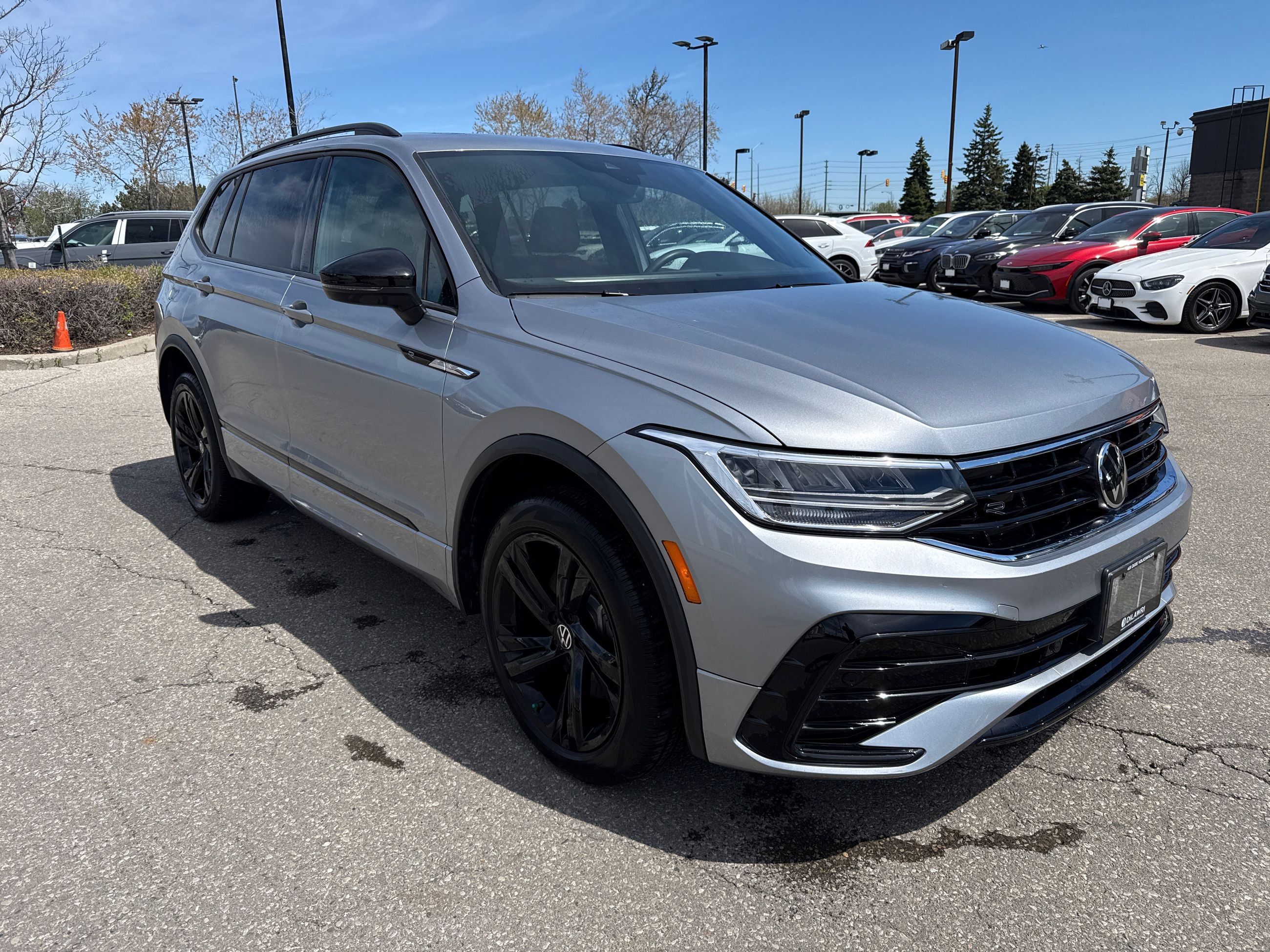 Volkswagen Tiguan  2023 à Mississauga, Ontario