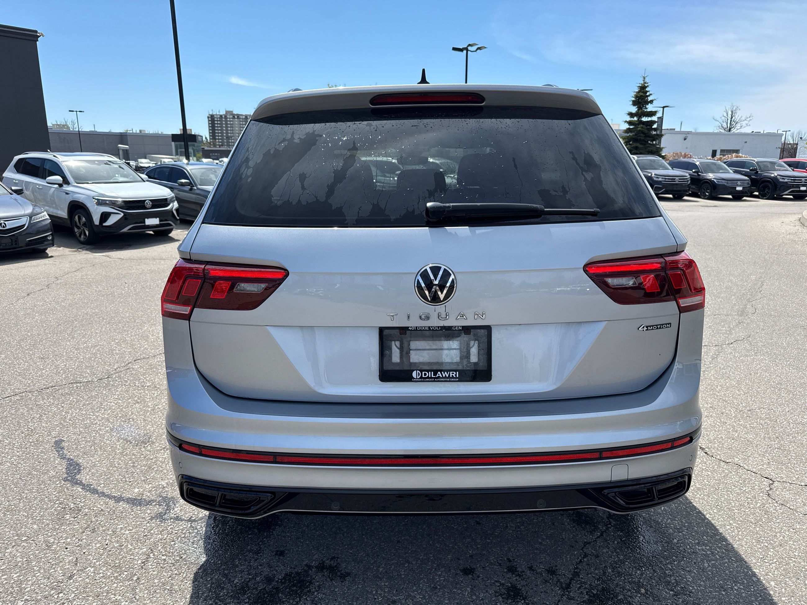Volkswagen Tiguan  2023 à Mississauga, Ontario