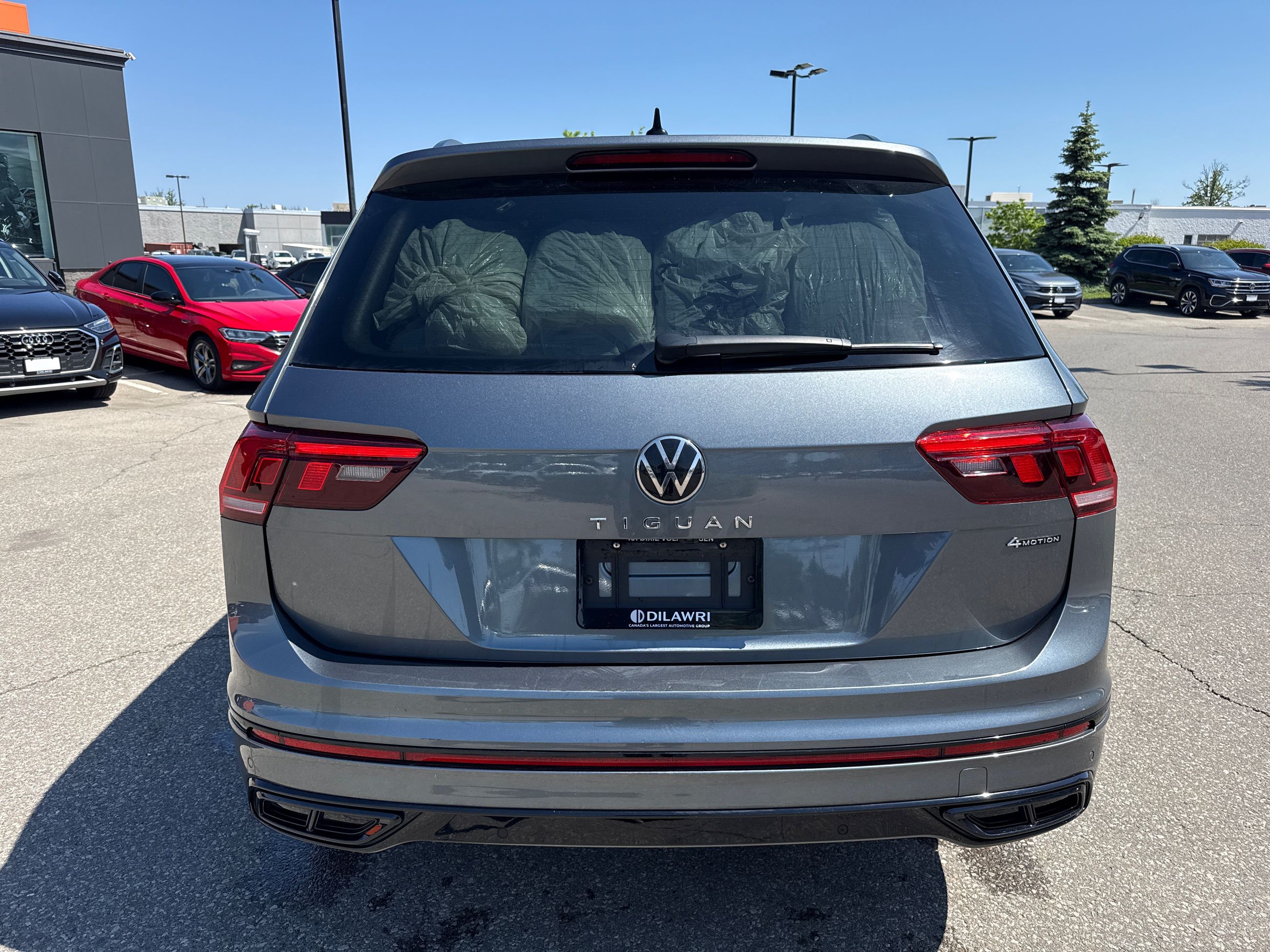 Volkswagen Tiguan  2023 à Mississauga, Ontario