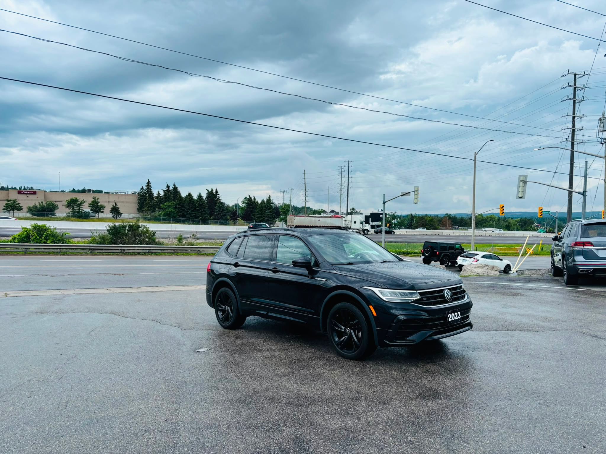 Volkswagen Tiguan  2023 à Barrie, Ontario