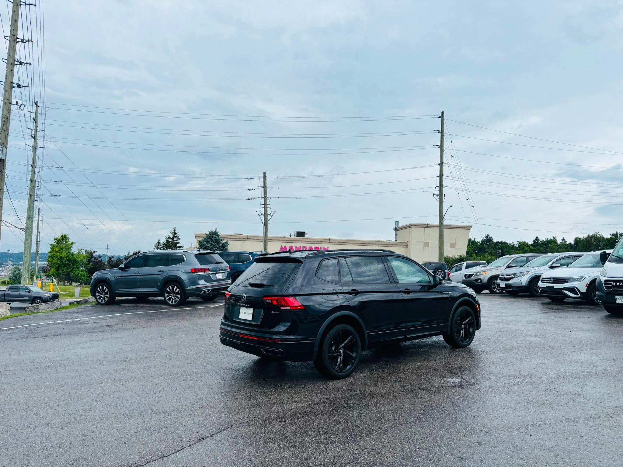 Volkswagen Tiguan  2023 à Barrie, Ontario