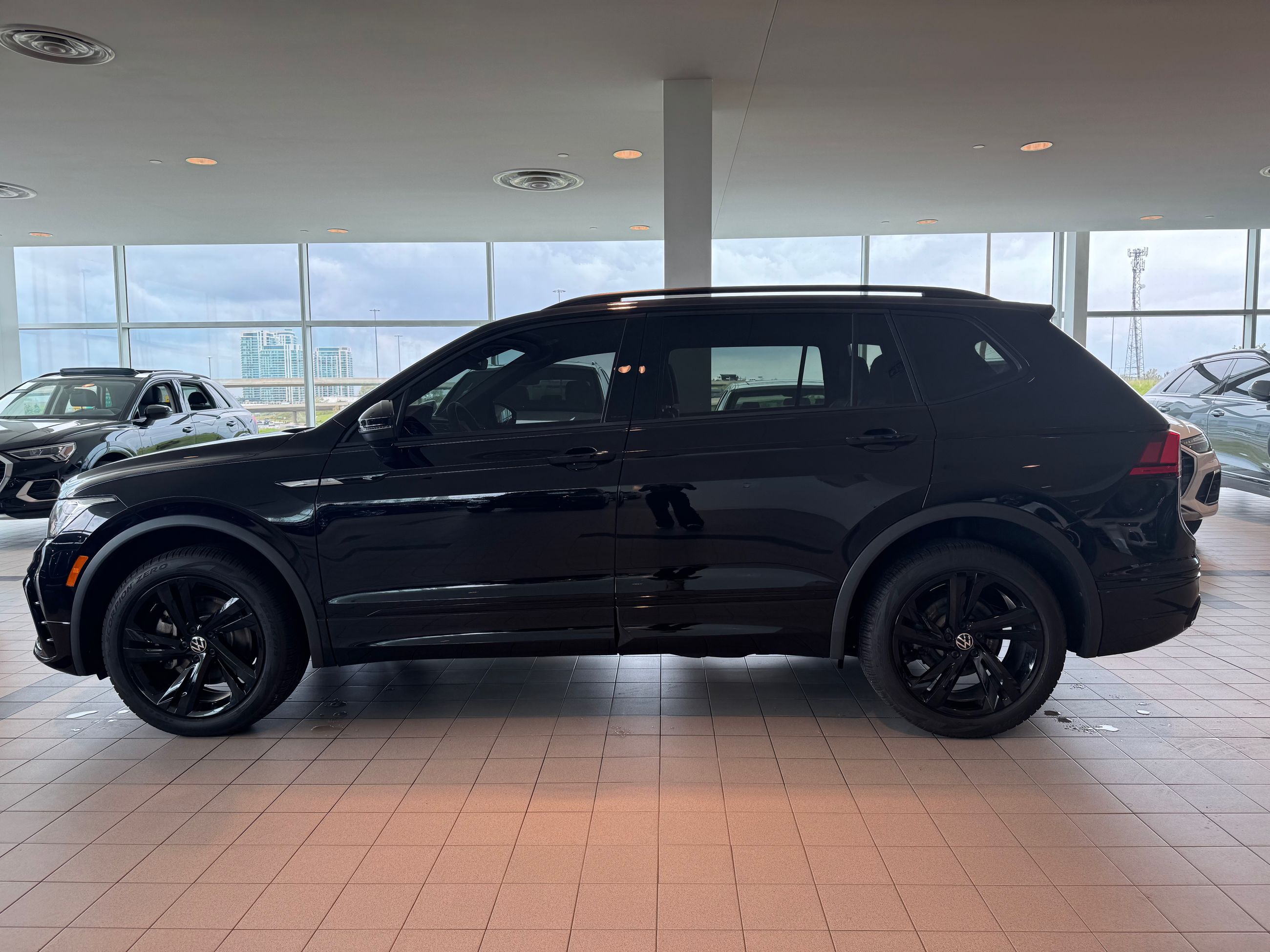 2024 Volkswagen Tiguan in Toronto, Ontario