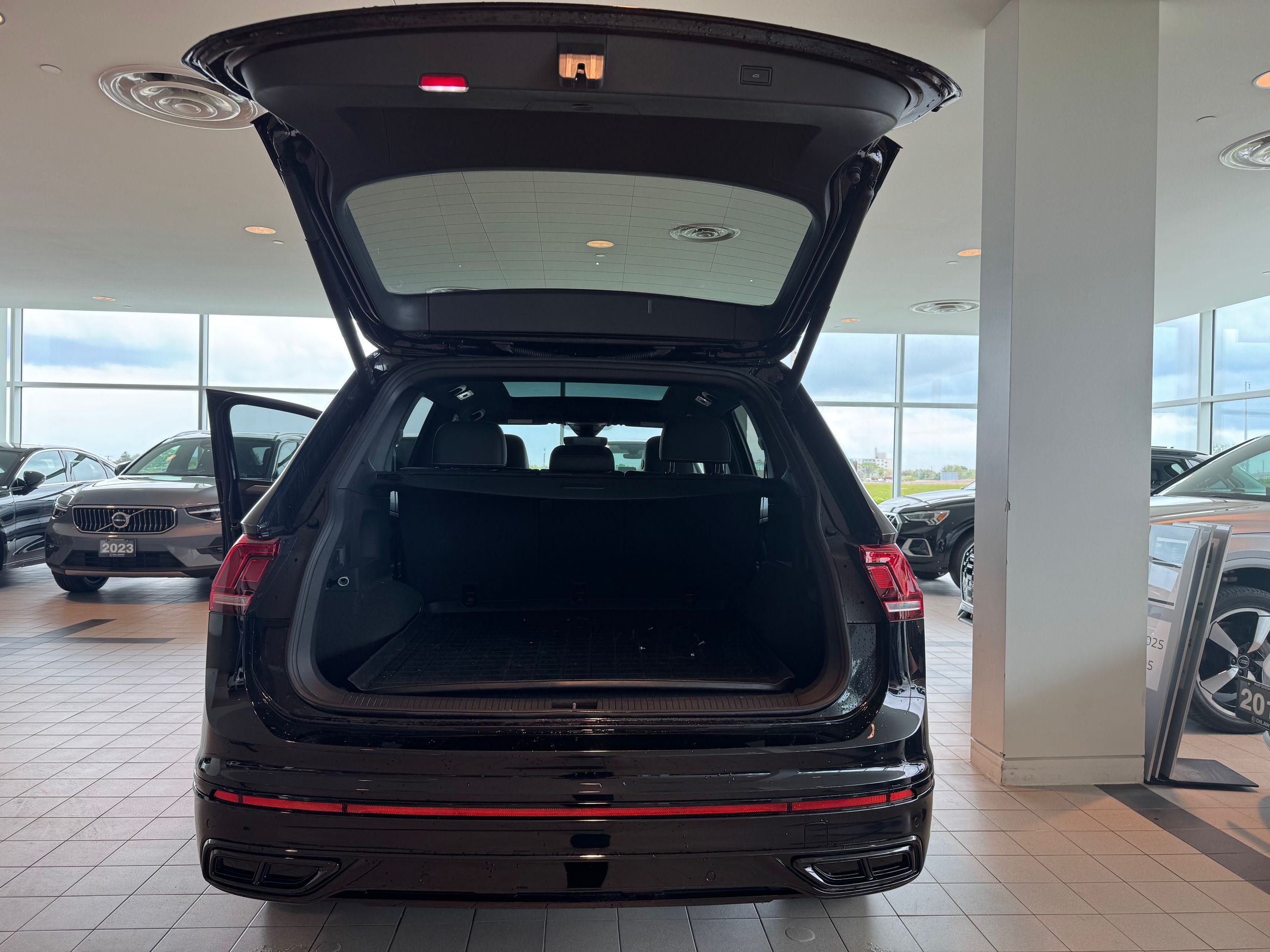 2024 Volkswagen Tiguan in Toronto, Ontario