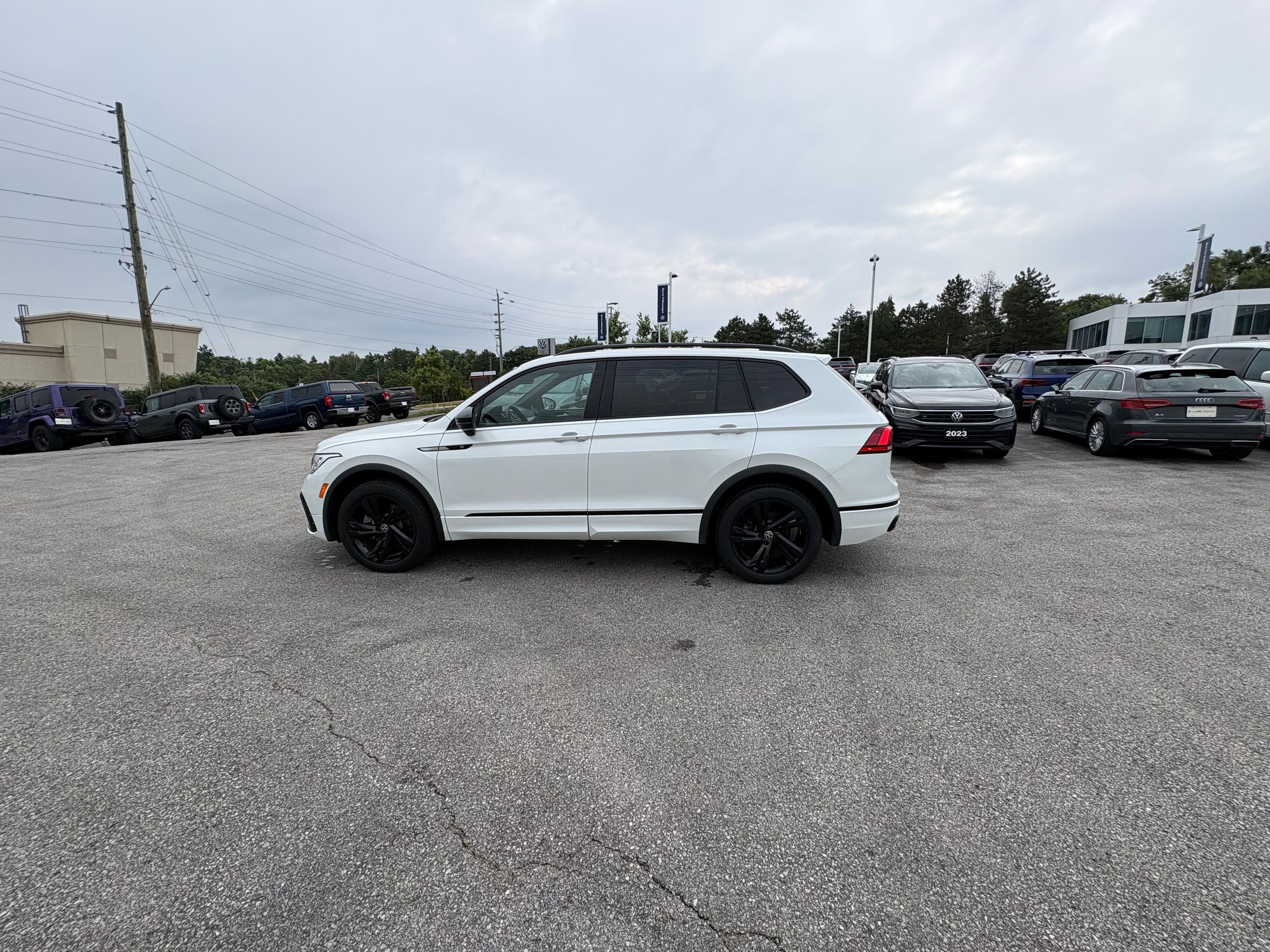 Volkswagen Tiguan  2024 à Barrie, Ontario