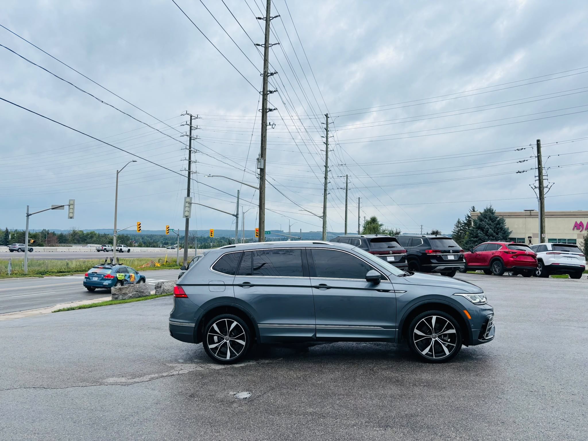 2024 Volkswagen Tiguan in Barrie, Ontario