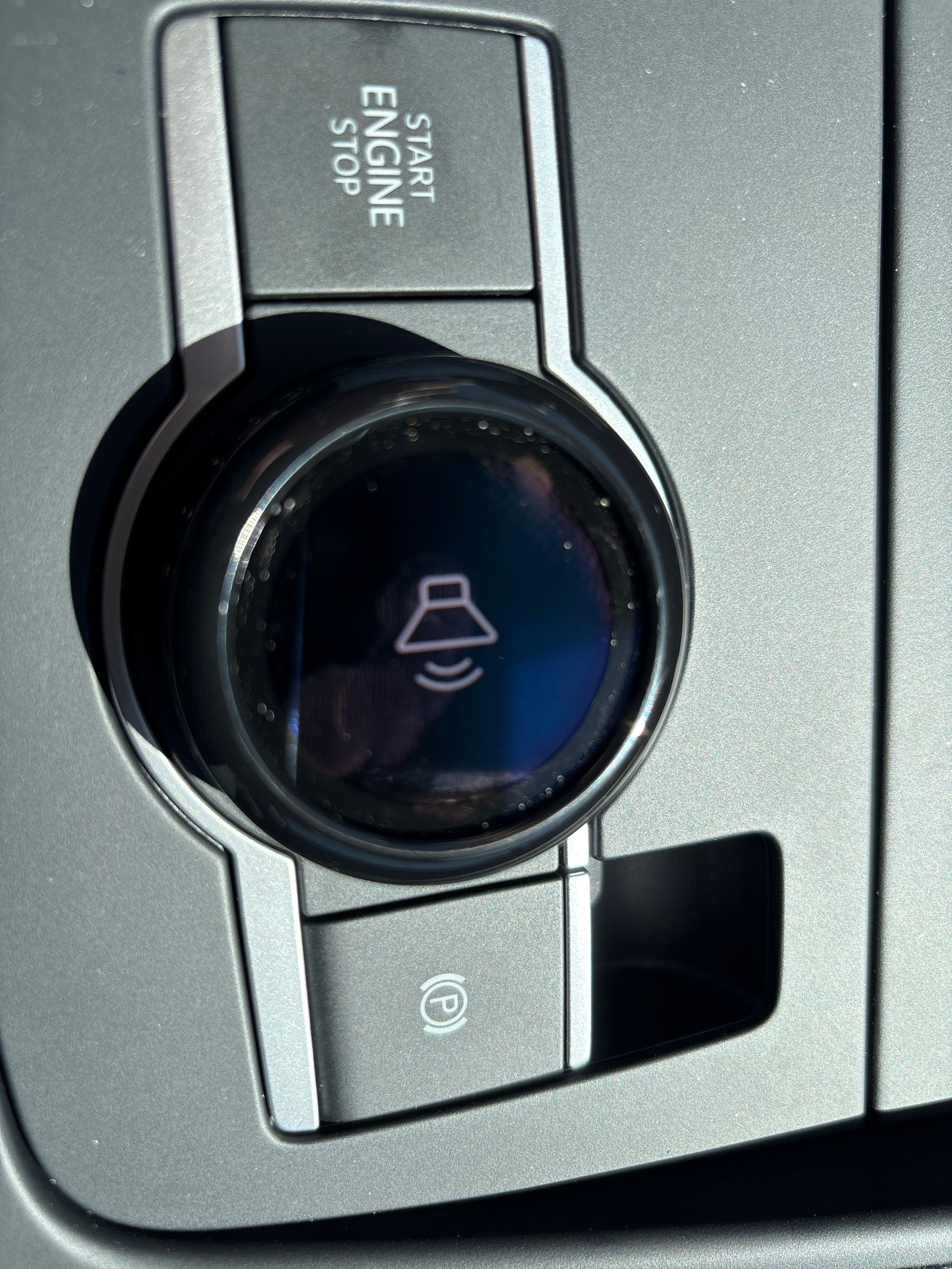 2025 Volkswagen Tiguan in Calgary, Alberta