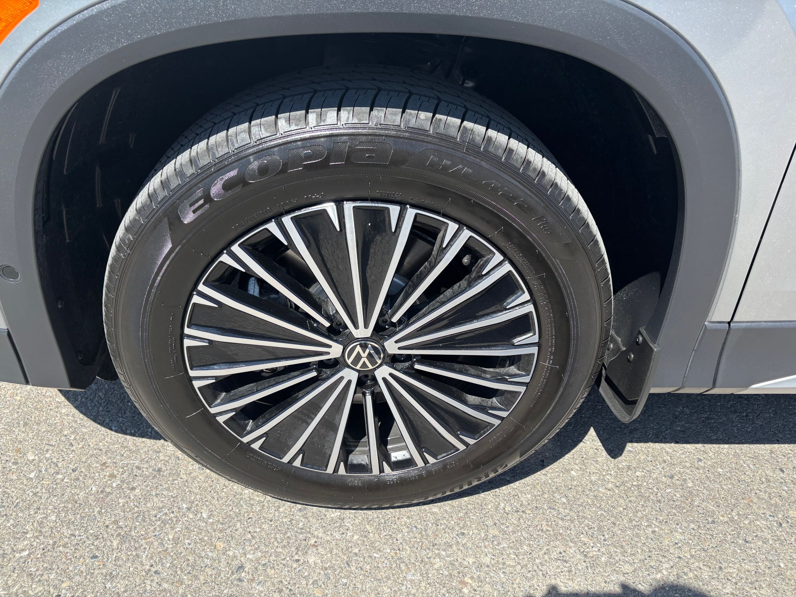 Volkswagen Tiguan  2025 à Calgary, Alberta