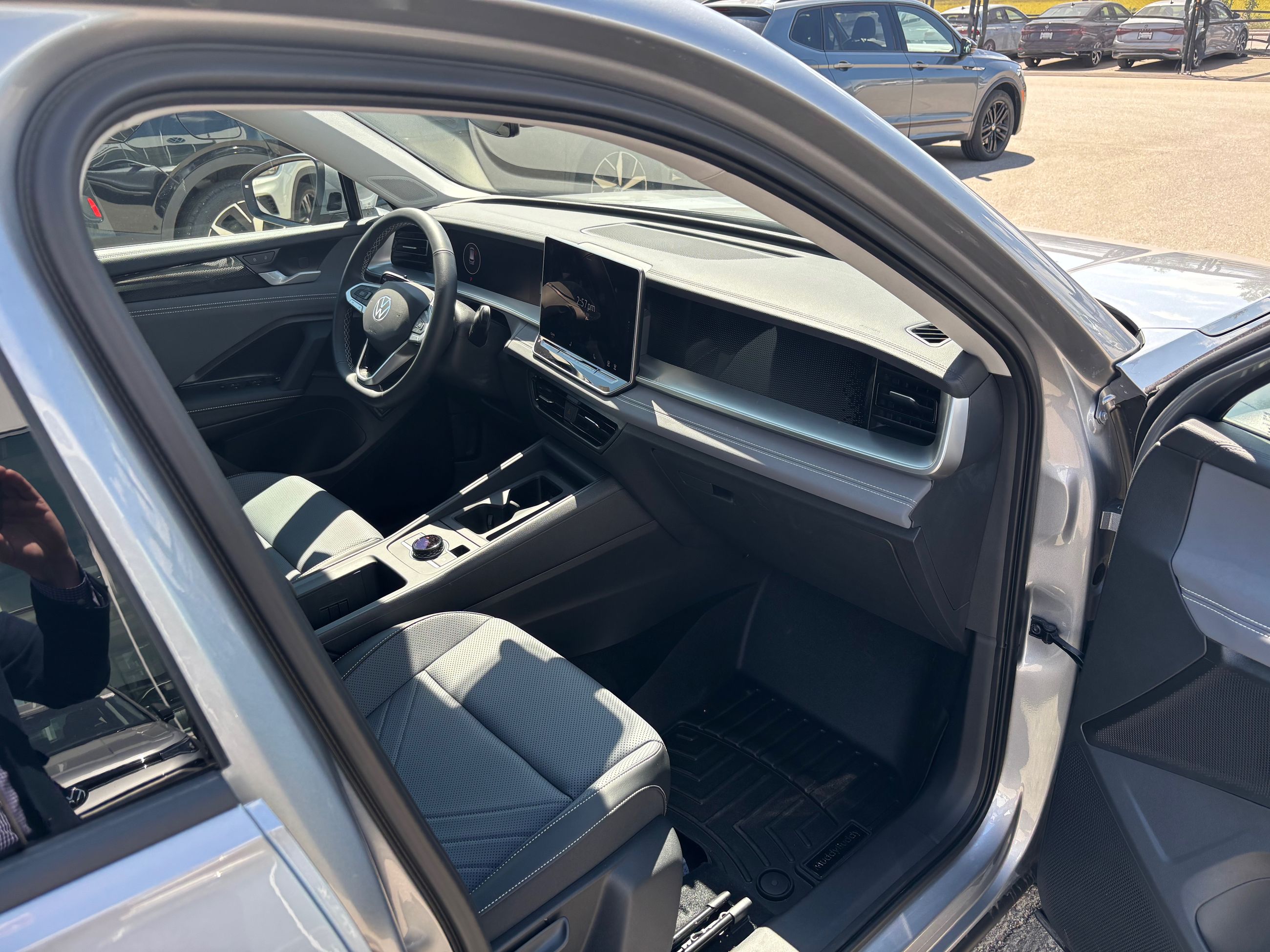 Volkswagen Tiguan  2025 à Calgary, Alberta
