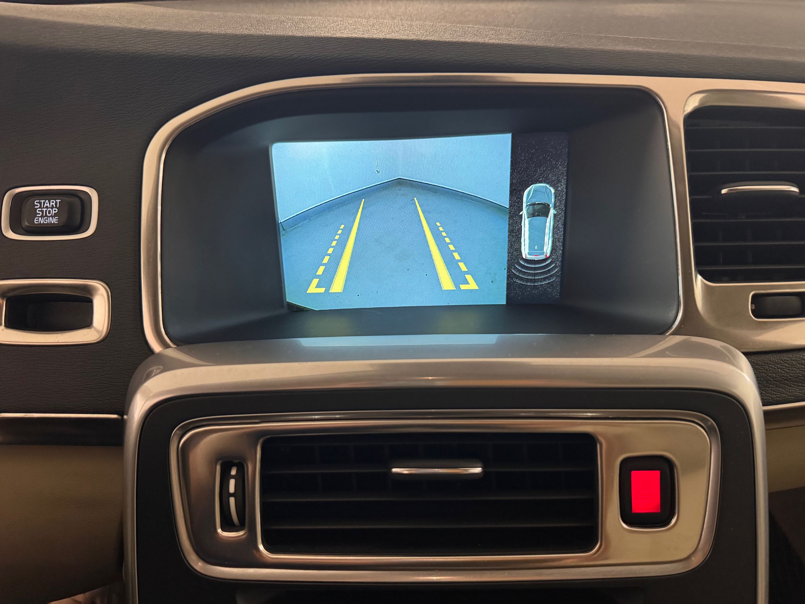 2017 Volvo V60 Cross Country in Vancouver, British Columbia