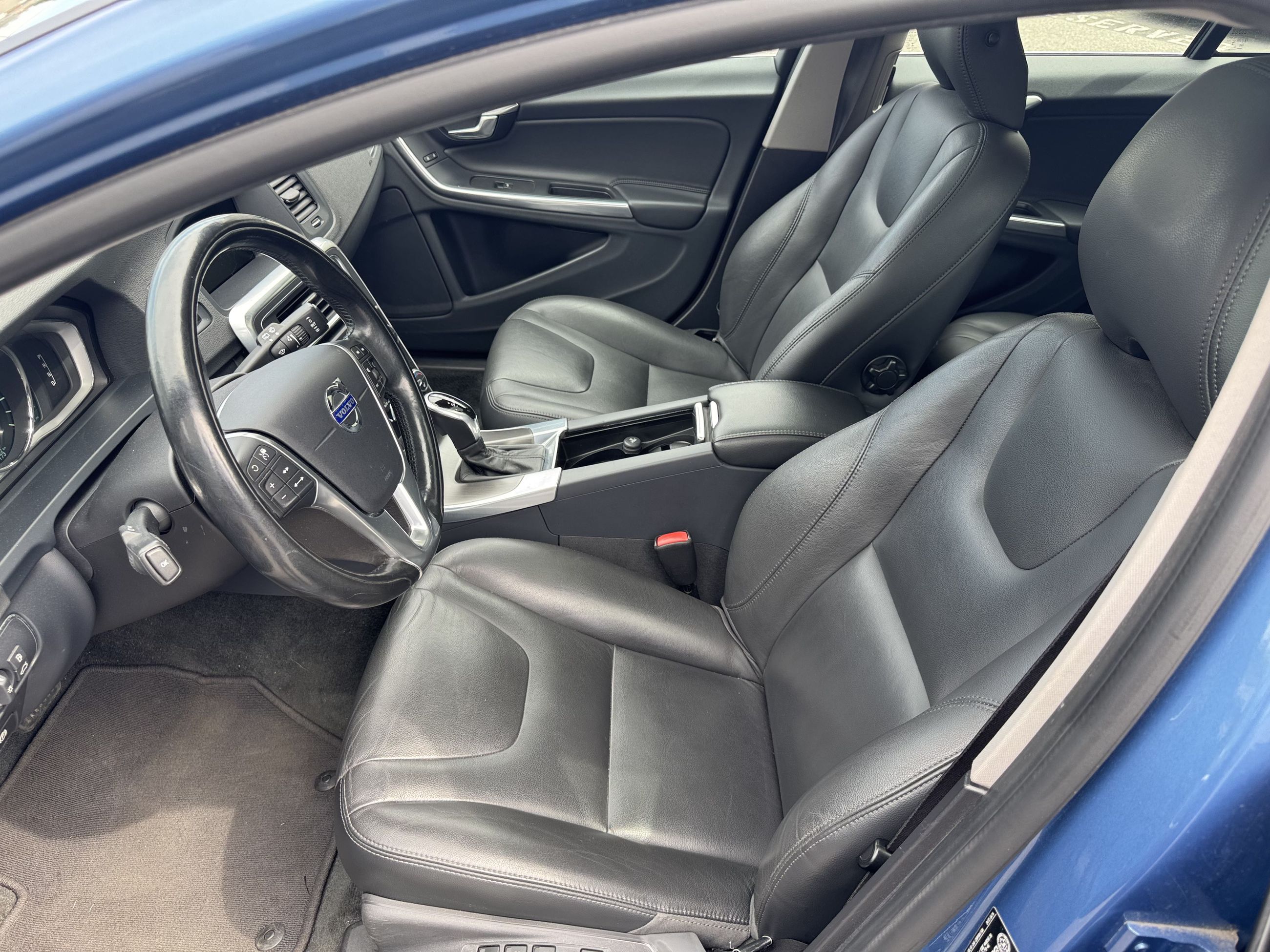 Volvo V60  2015 à Vancouver, Colombie-Britannique