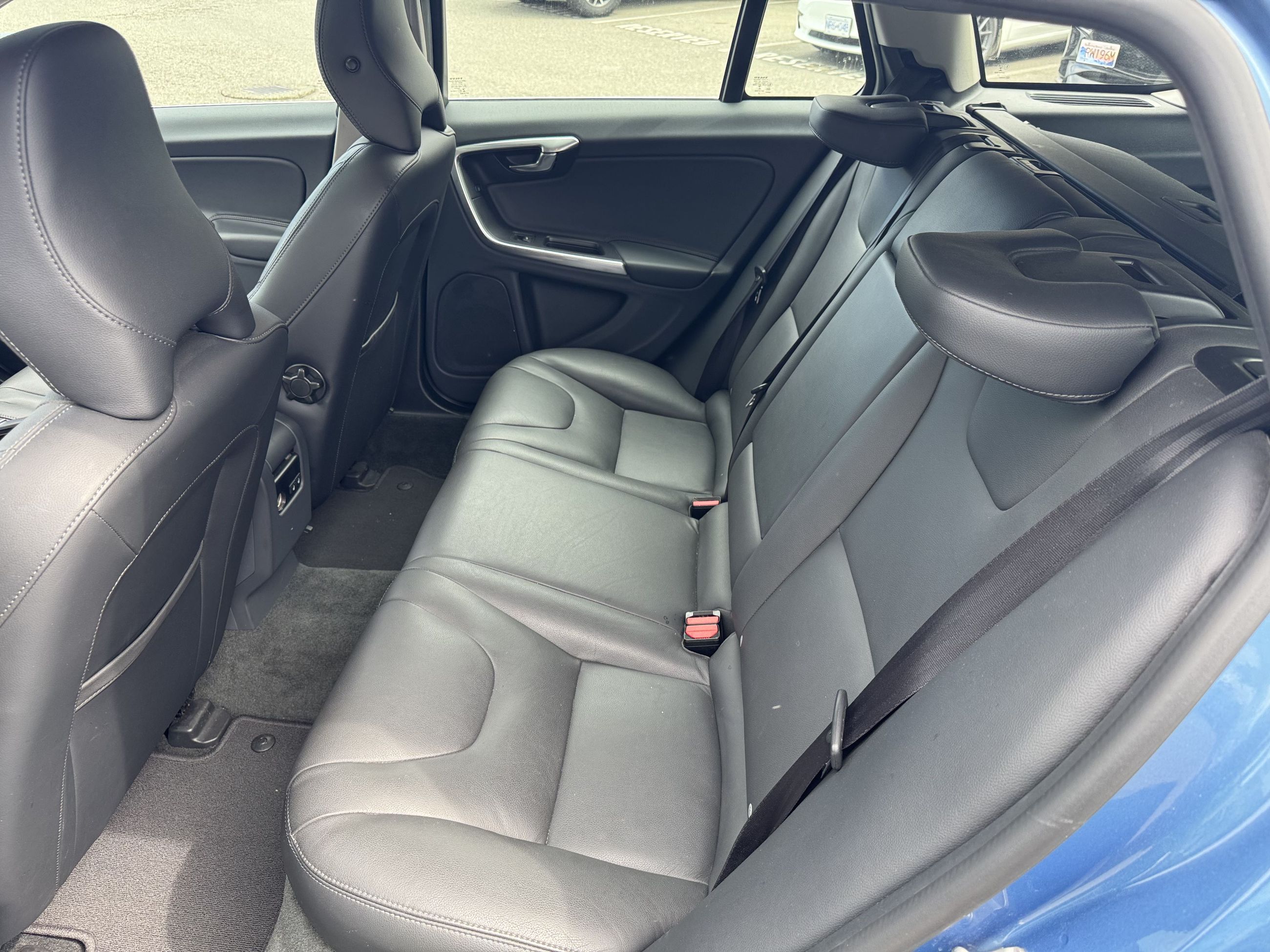 Volvo V60  2015 à Vancouver, Colombie-Britannique