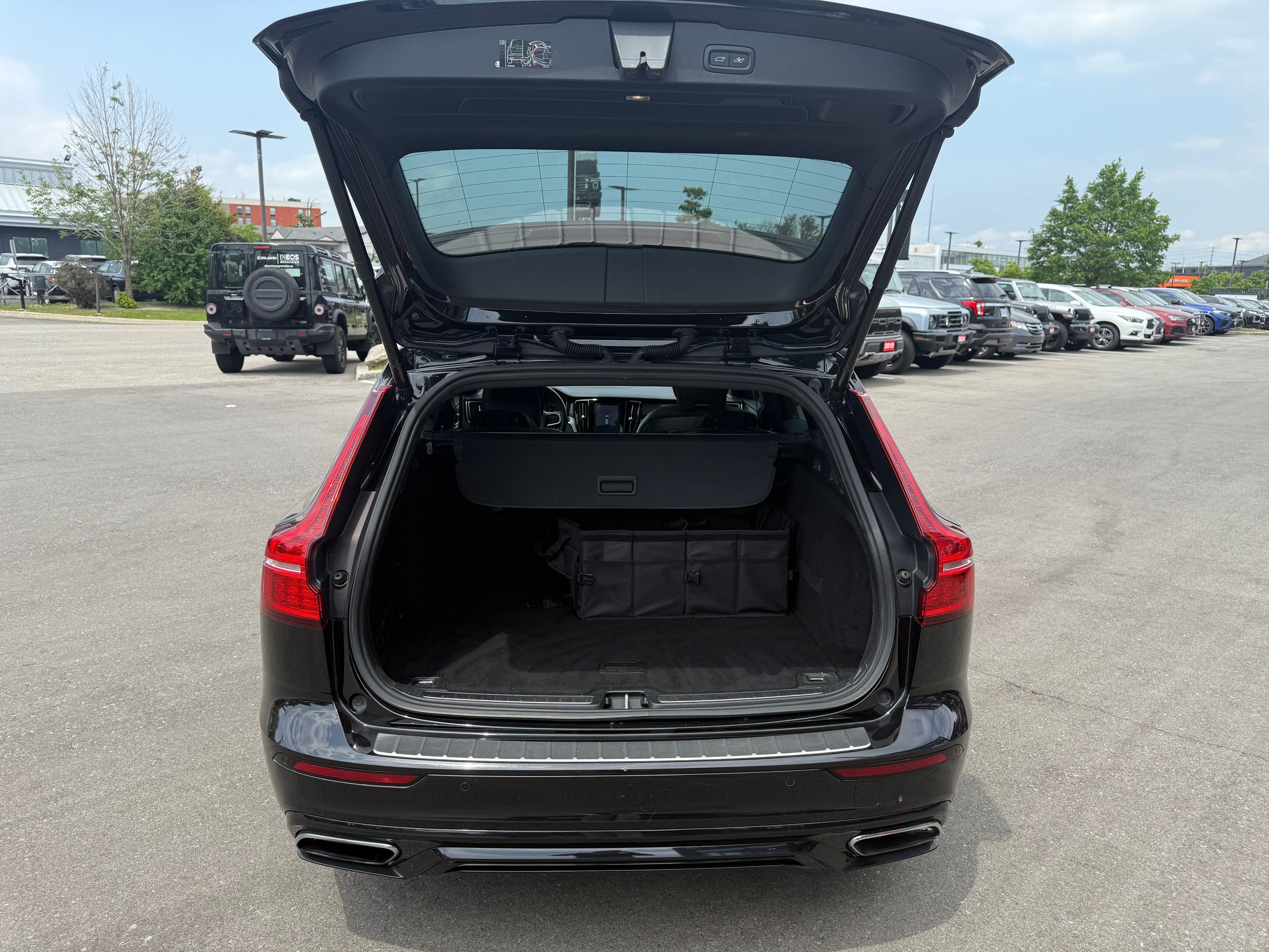 Volvo V60  2019 à Mississauga, Ontario