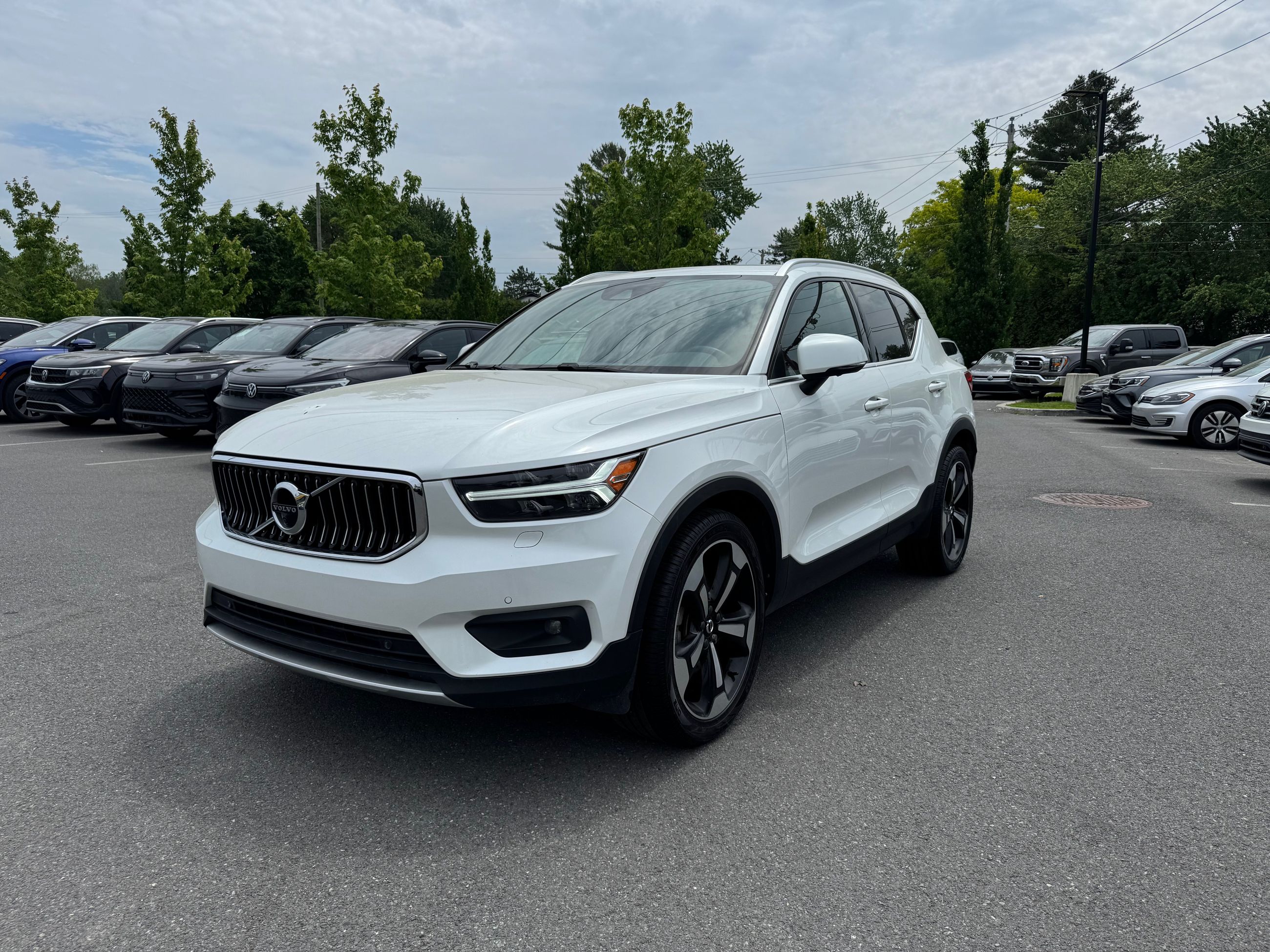 2021 Volvo XC40 in Saint-Bruno-de-Montarville, Quebec