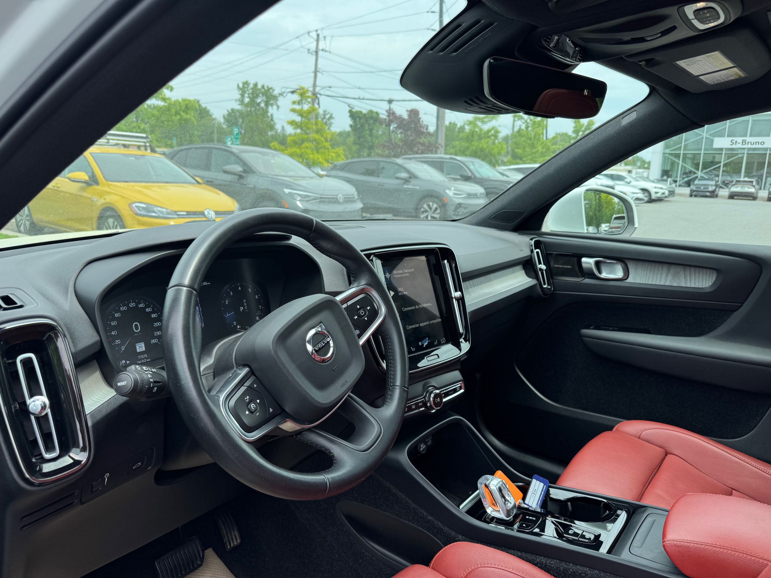 2021 Volvo XC40 in Saint-Bruno-de-Montarville, Quebec