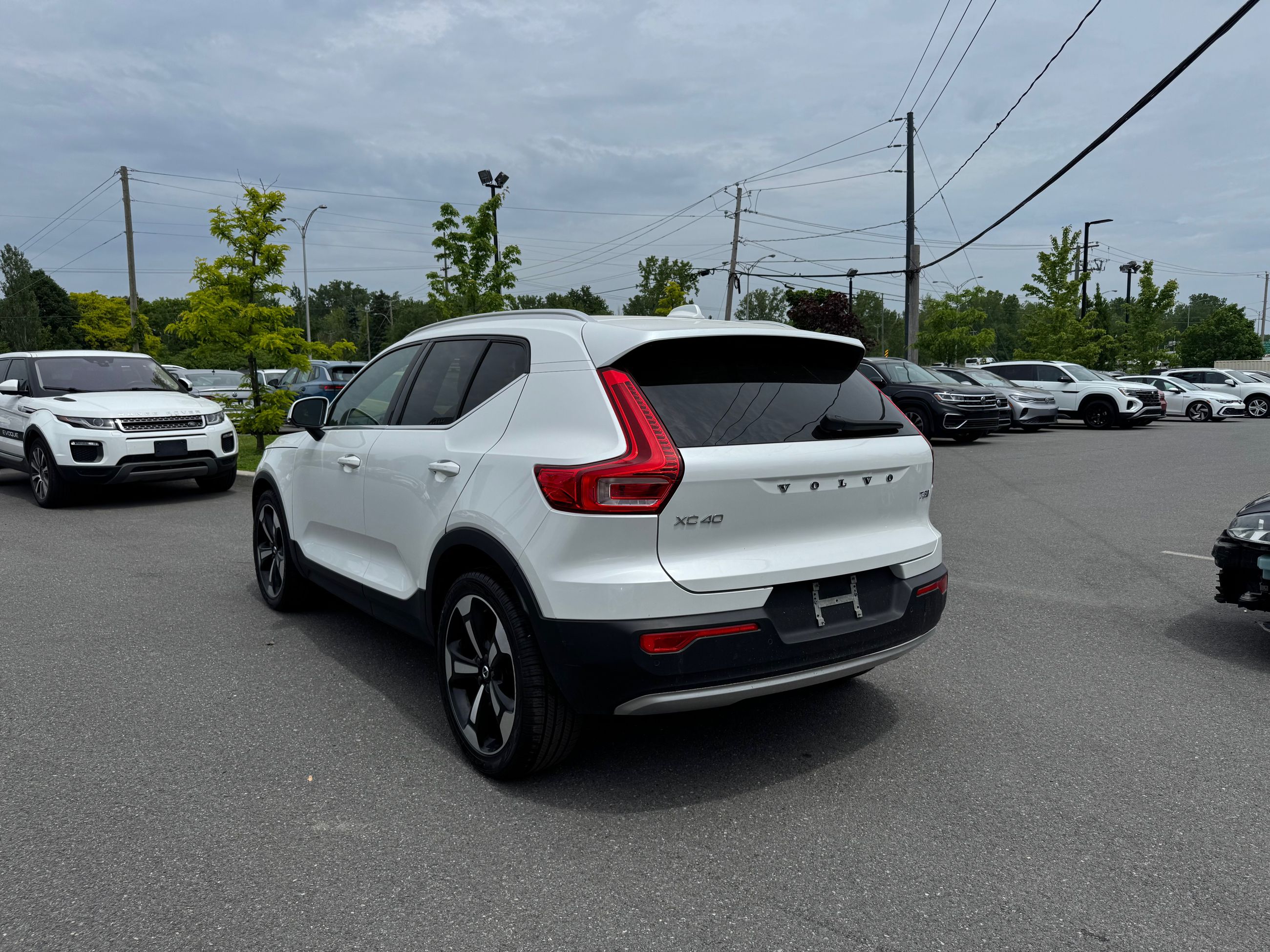 2021 Volvo XC40 in Saint-Bruno-de-Montarville, Quebec