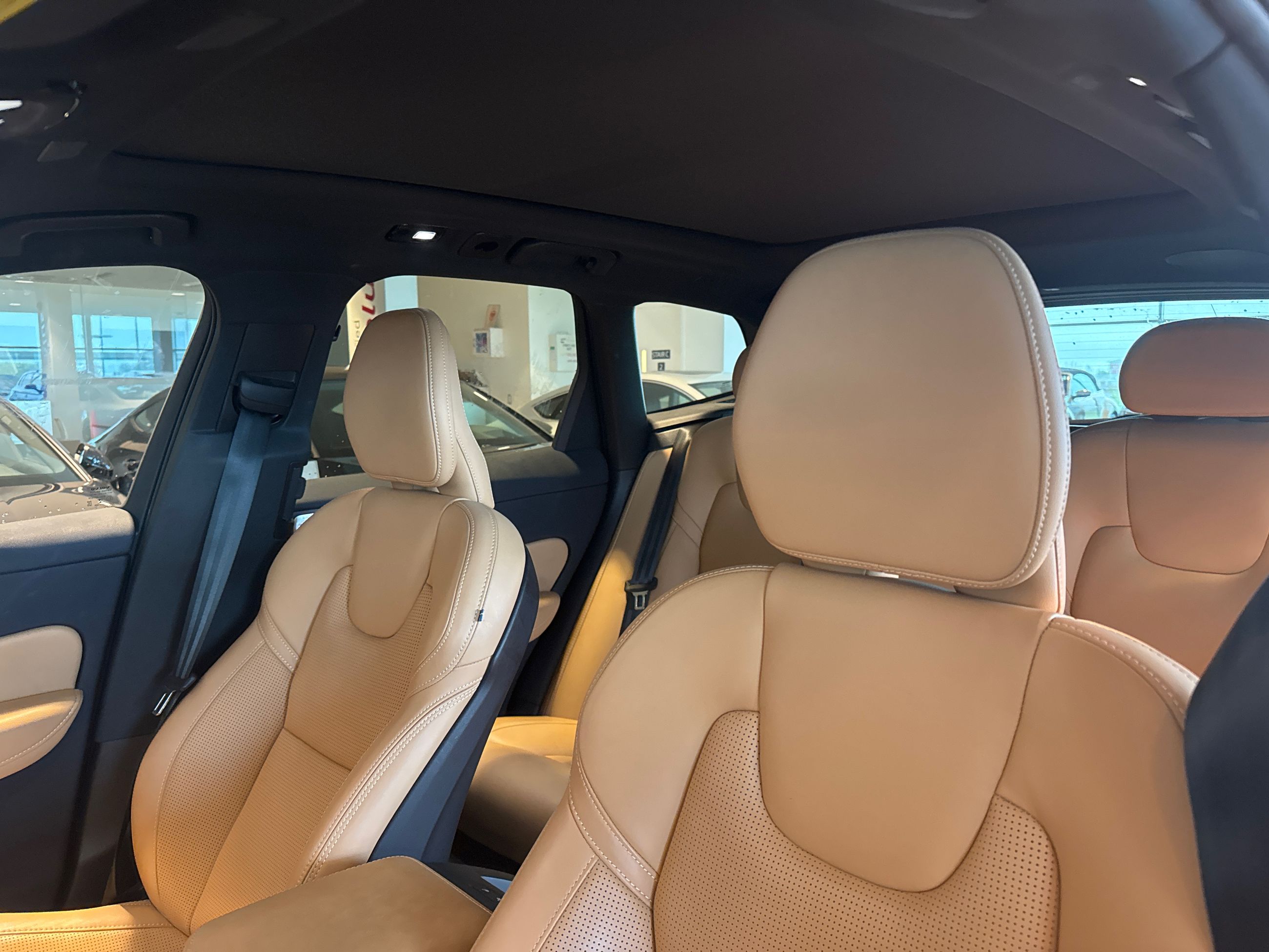 2022 Volvo XC60 in Toronto, Ontario