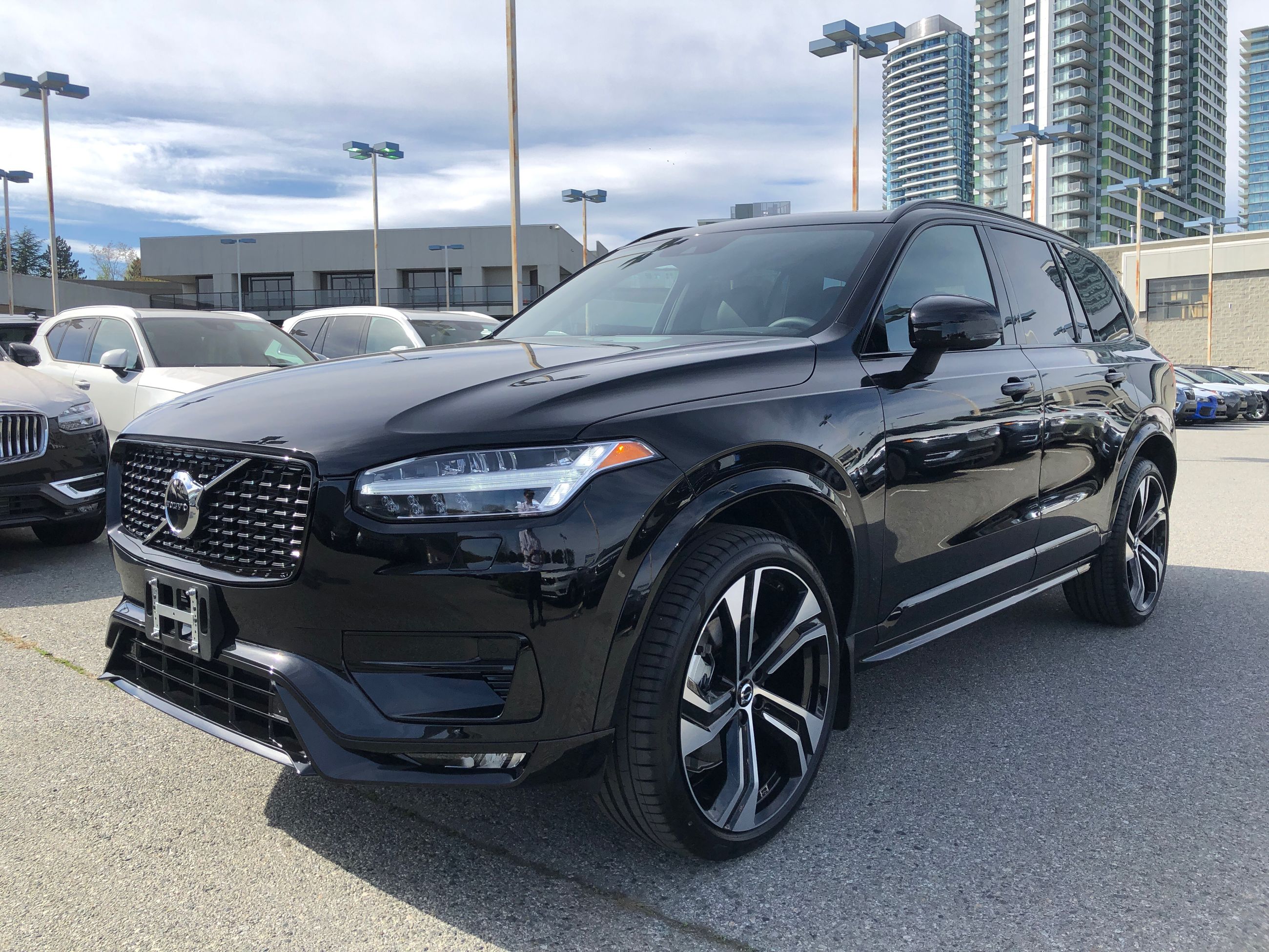 Dilawri Group Of Companies 2021 Volvo Xc90 R Design T6 V21154