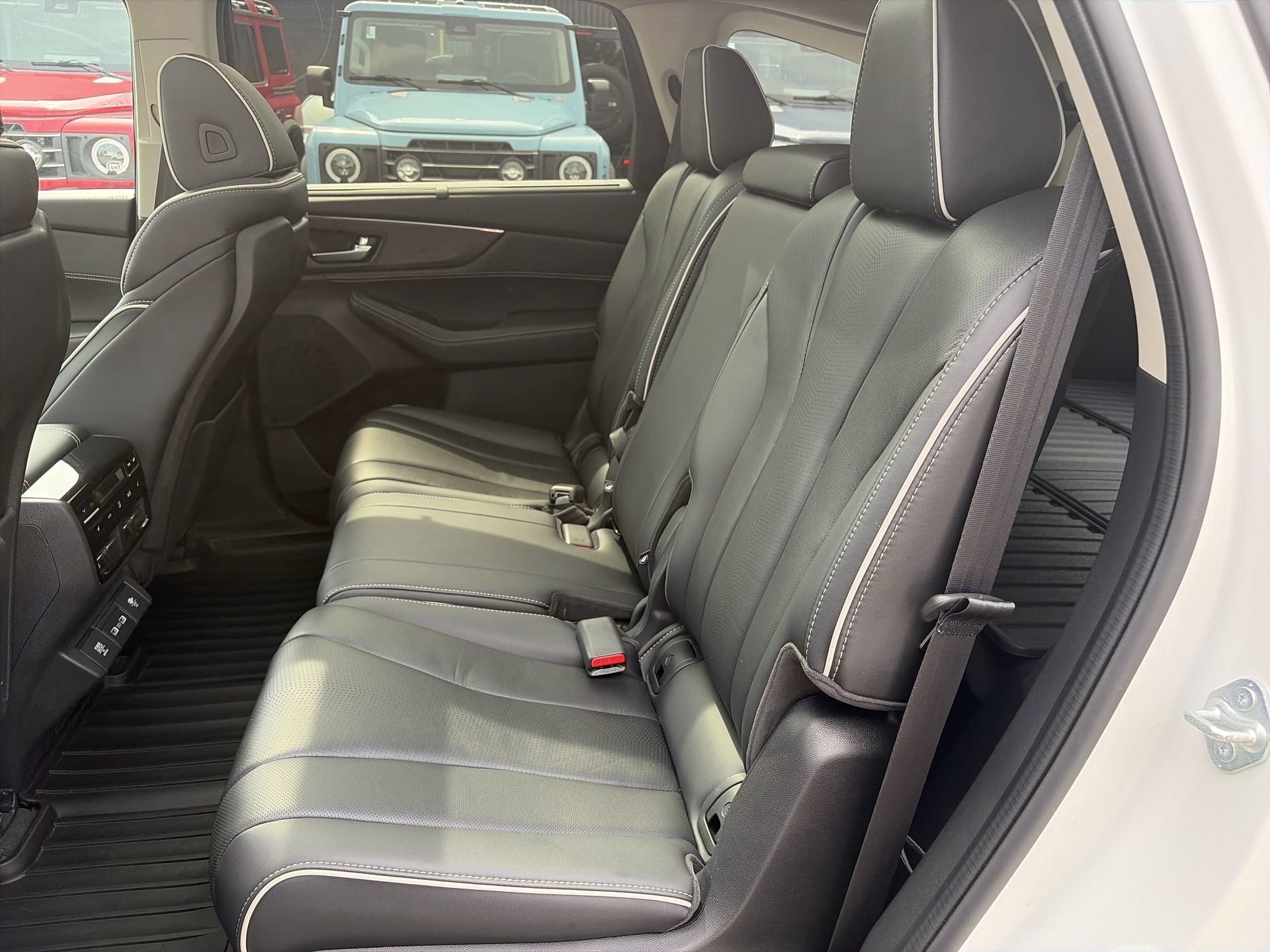 Acura MDX  2022