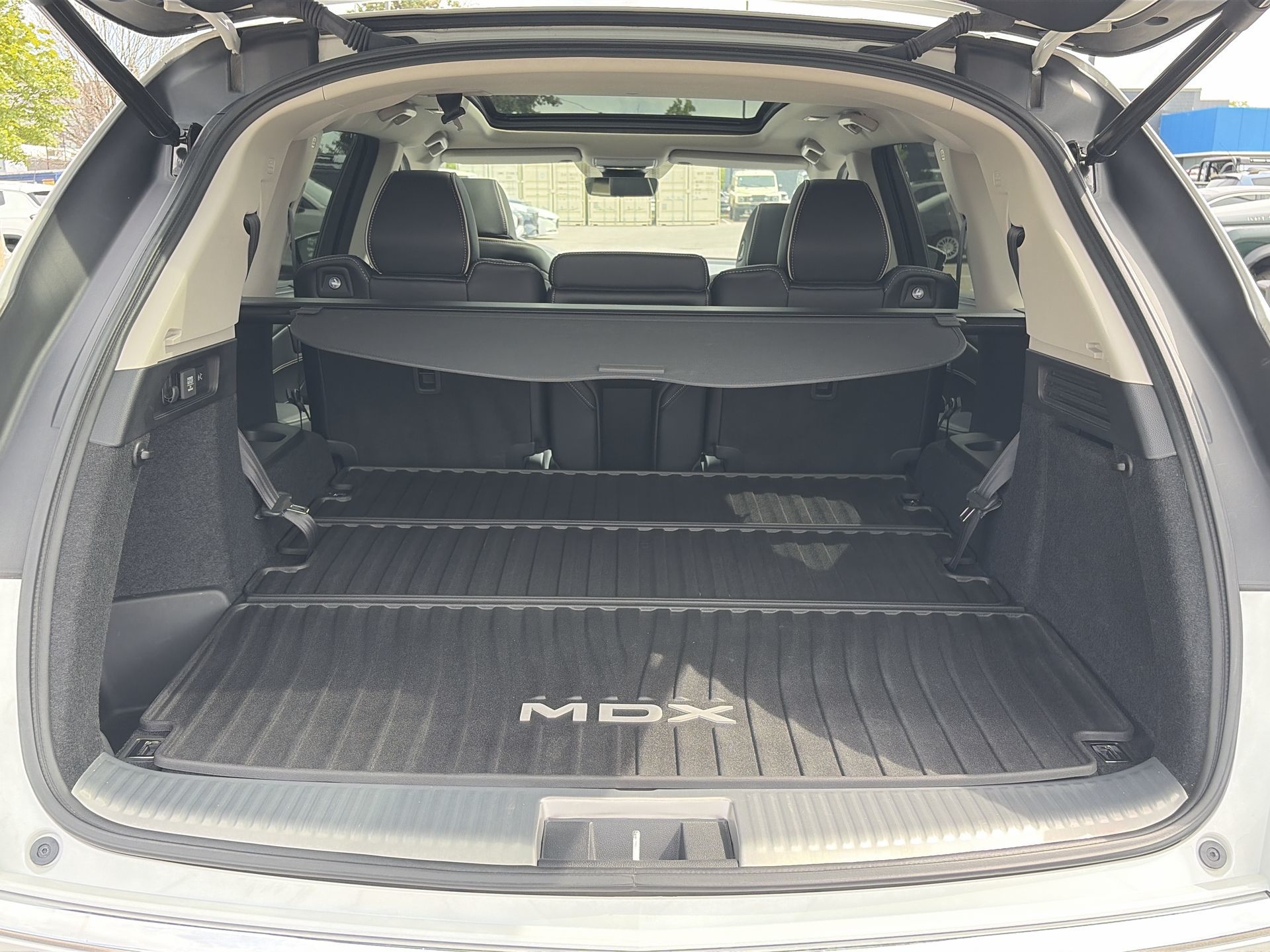 Acura MDX  2022