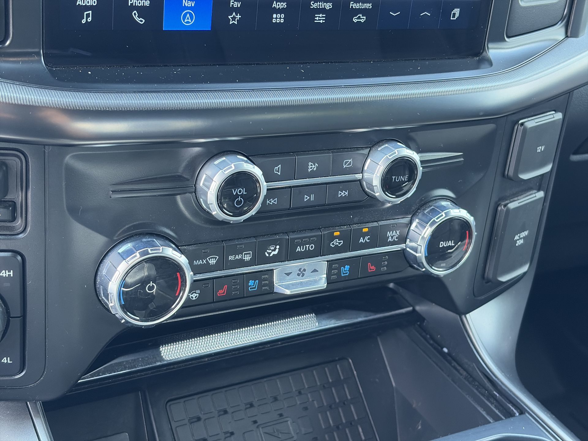 2024 Ford F-150 in Mississauga, Ontario