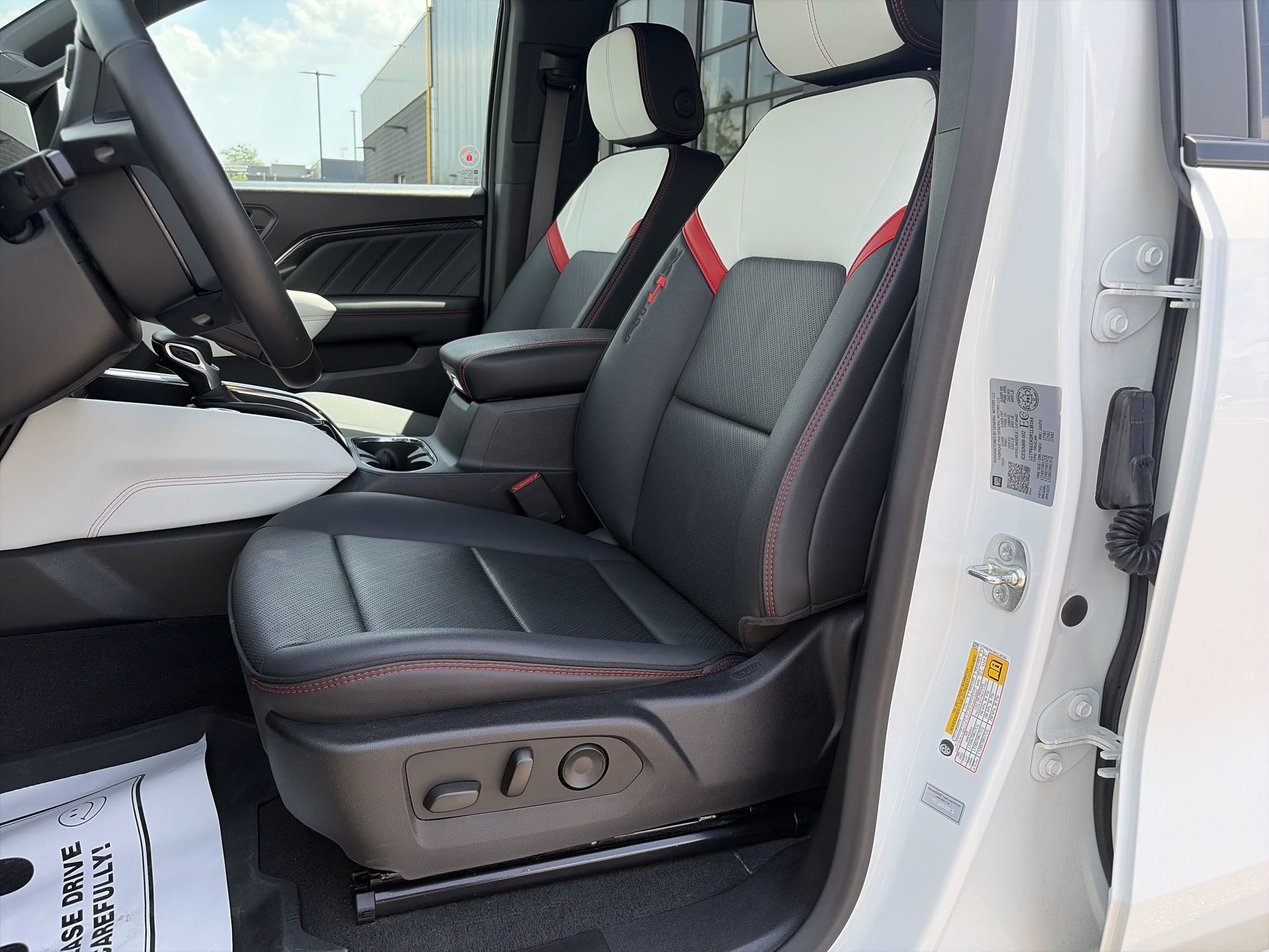 2024 GMC Canyon