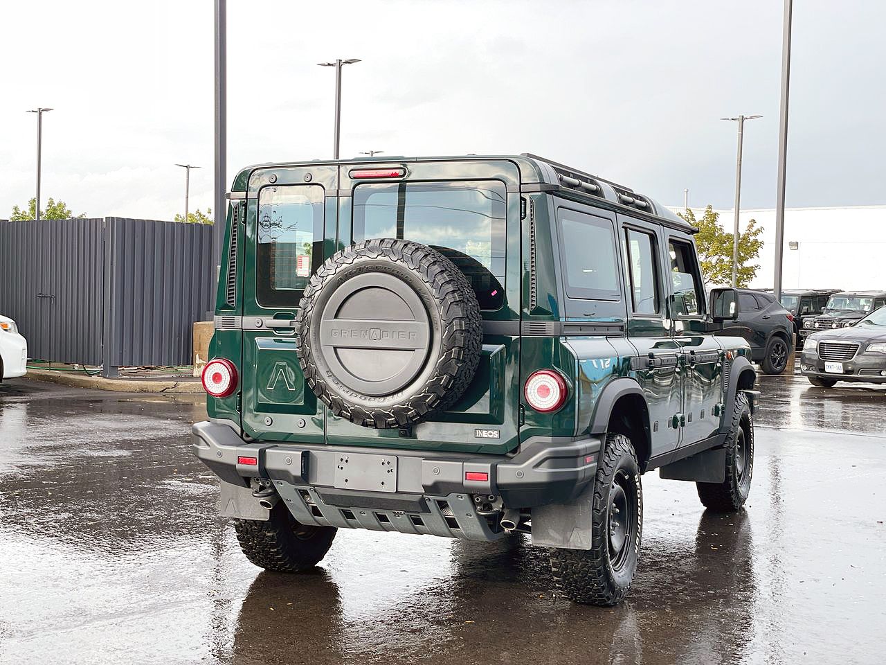 INEOS Station Wagon  2024 à Mississauga, Ontario