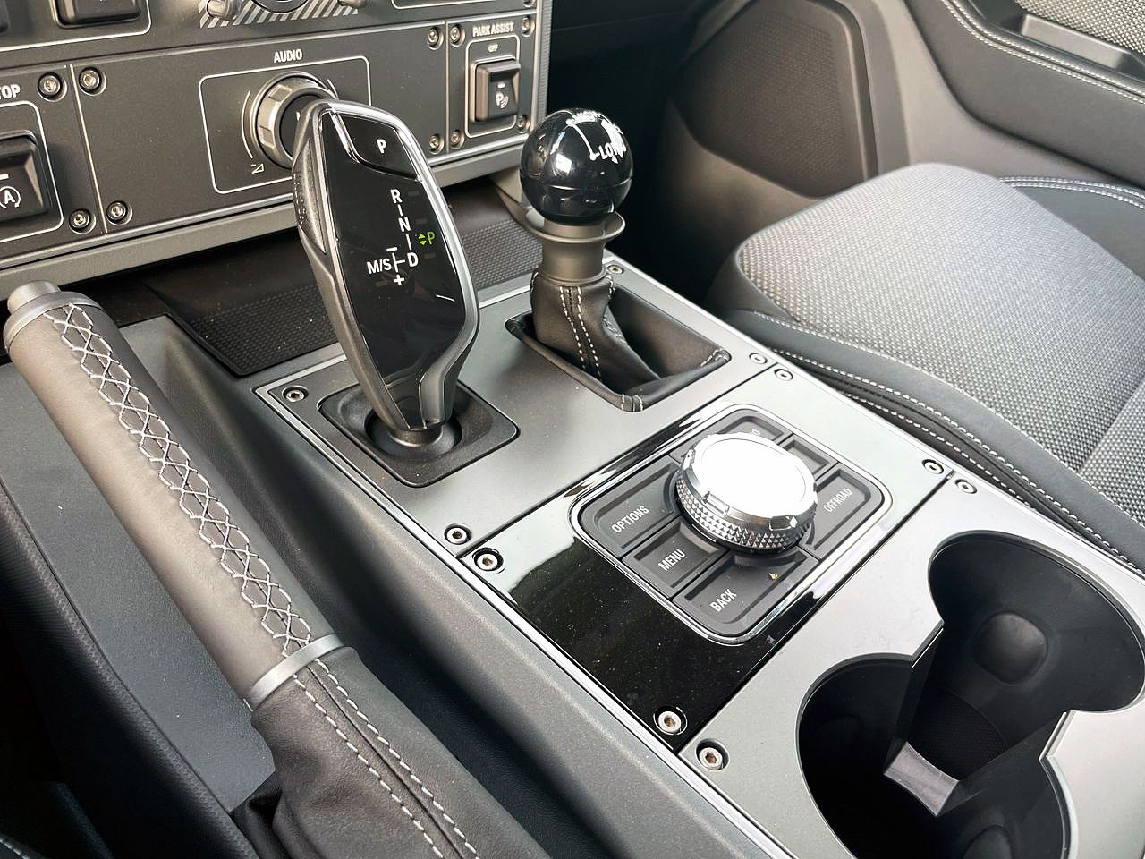 INEOS Station Wagon  2024 à Mississauga, Ontario